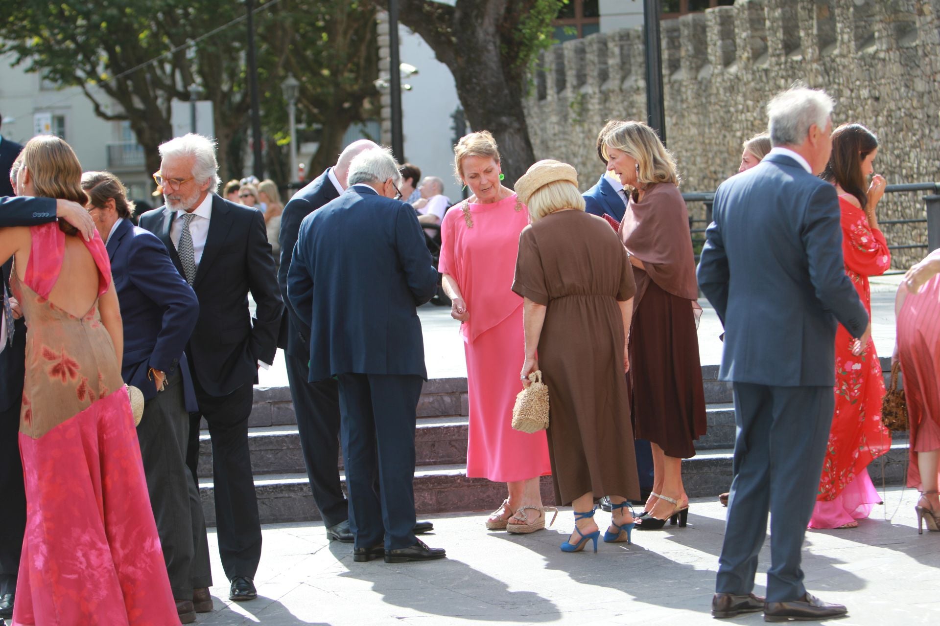 Los invitados a la boda en Gijón de Corín Castro y Javier Barreiro