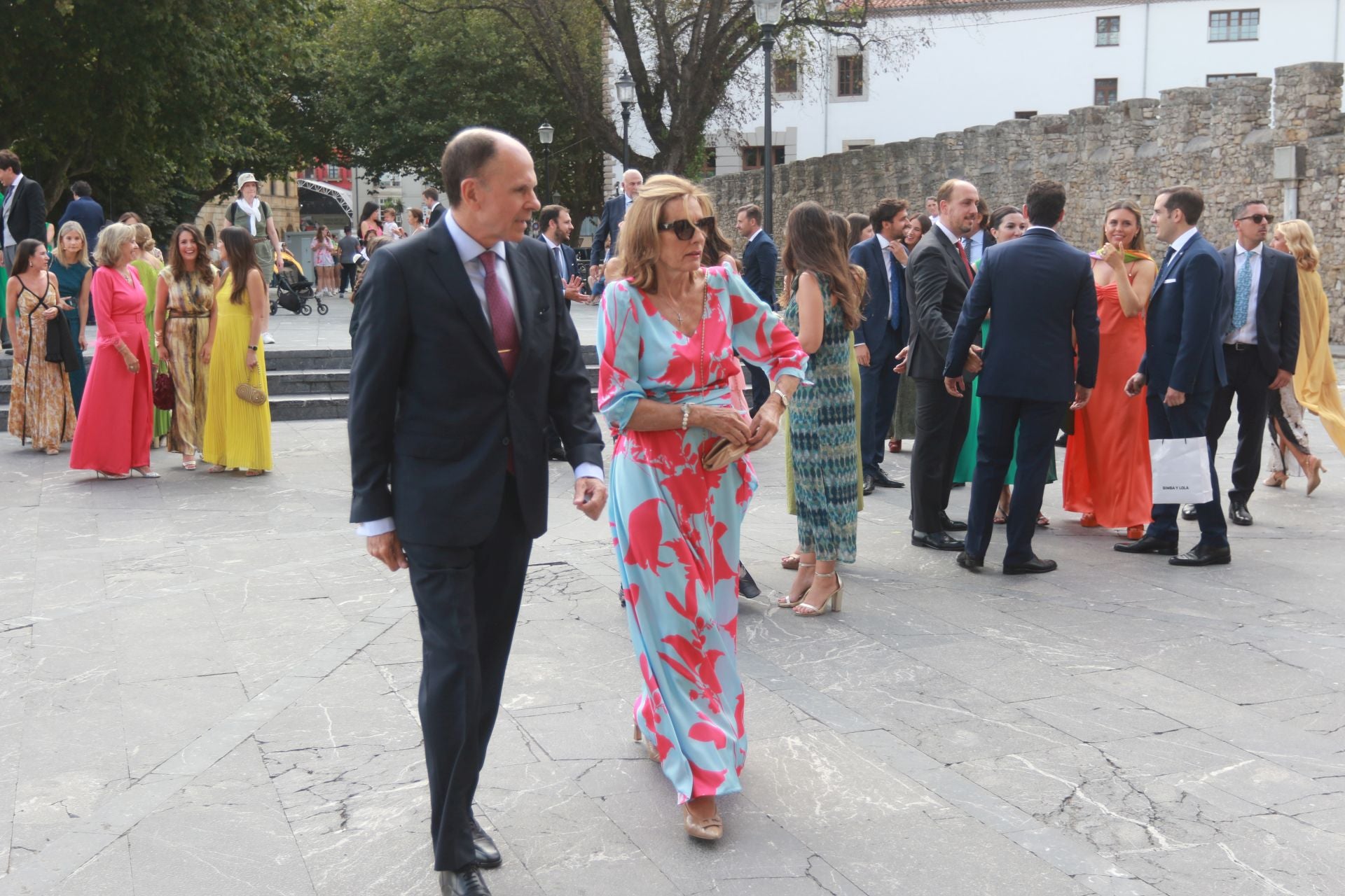Los invitados a la boda en Gijón de Corín Castro y Javier Barreiro