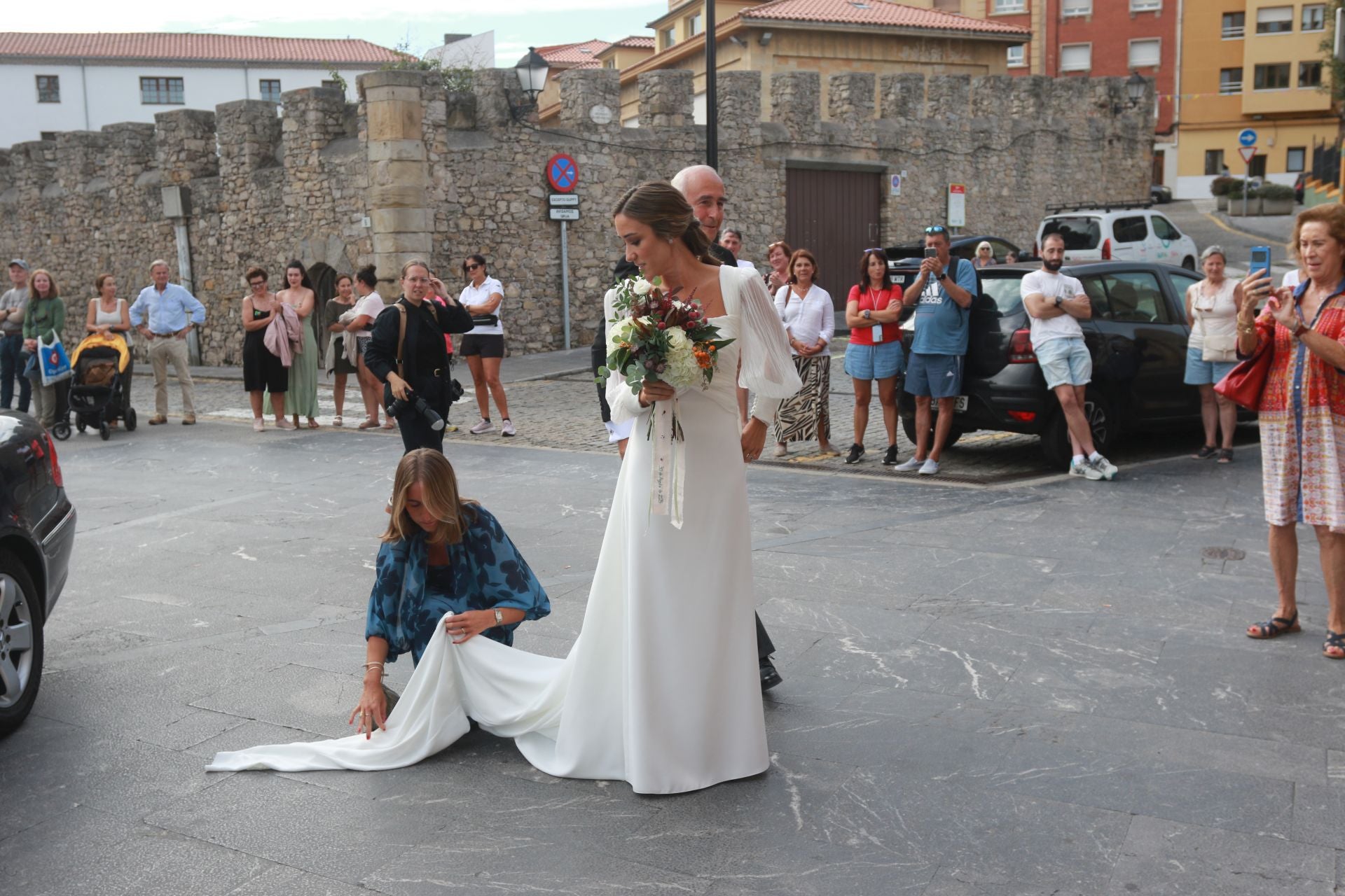 Los invitados a la boda en Gijón de Corín Castro y Javier Barreiro