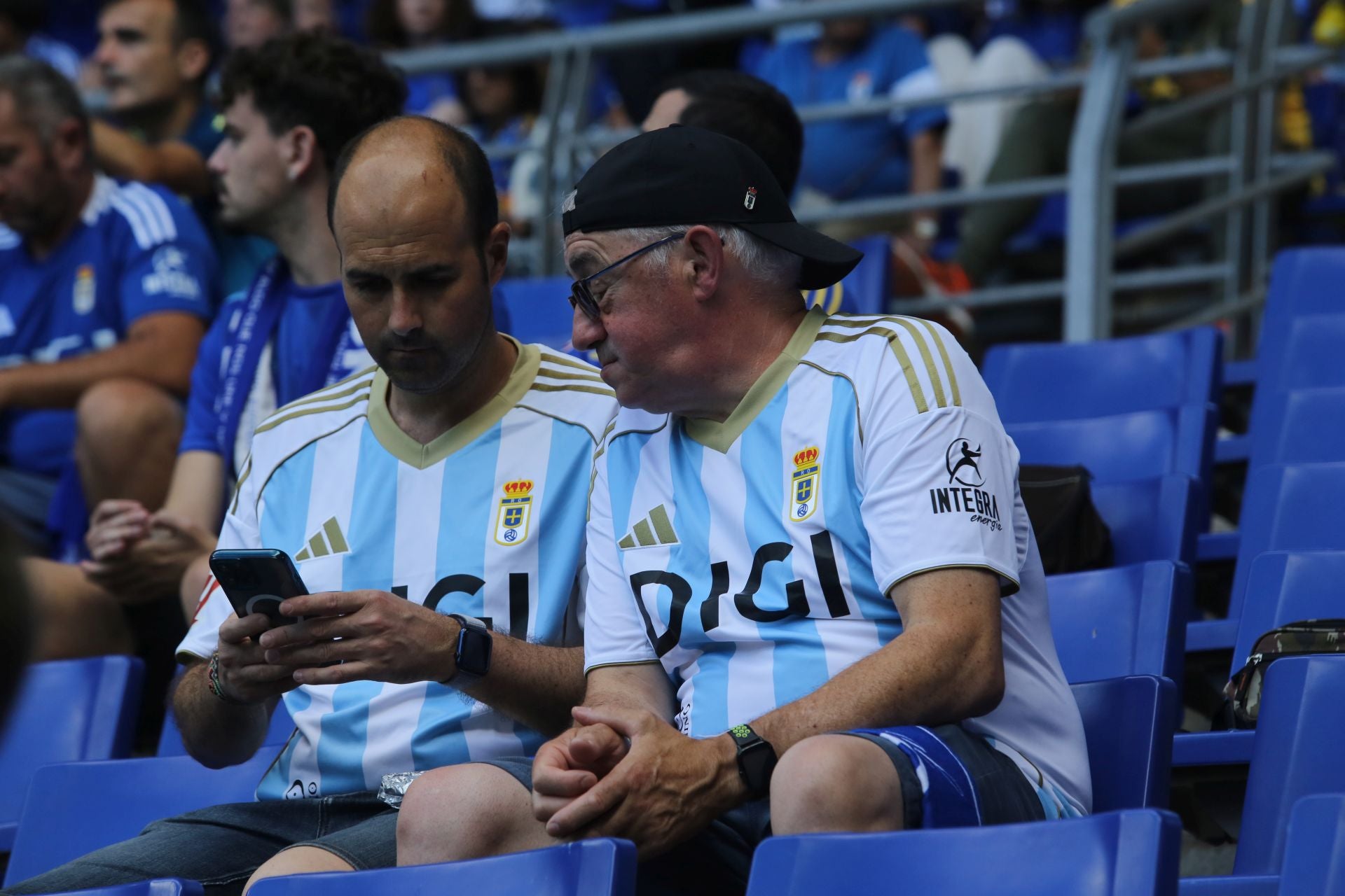 ¿Estuviste en el Real Oviedo - Real Sociedad? ¡Búscate!