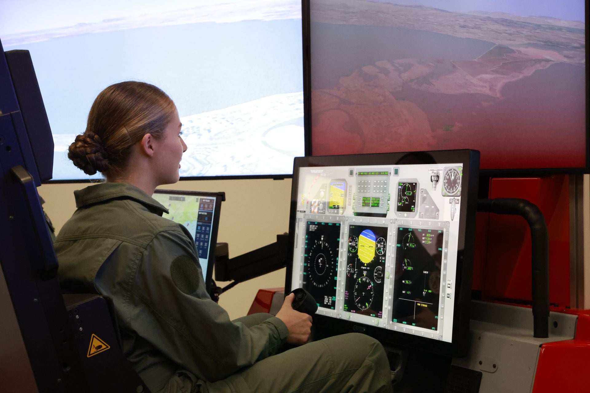 Las primeras imágenes de la Princesa Leonor en su formación como piloto