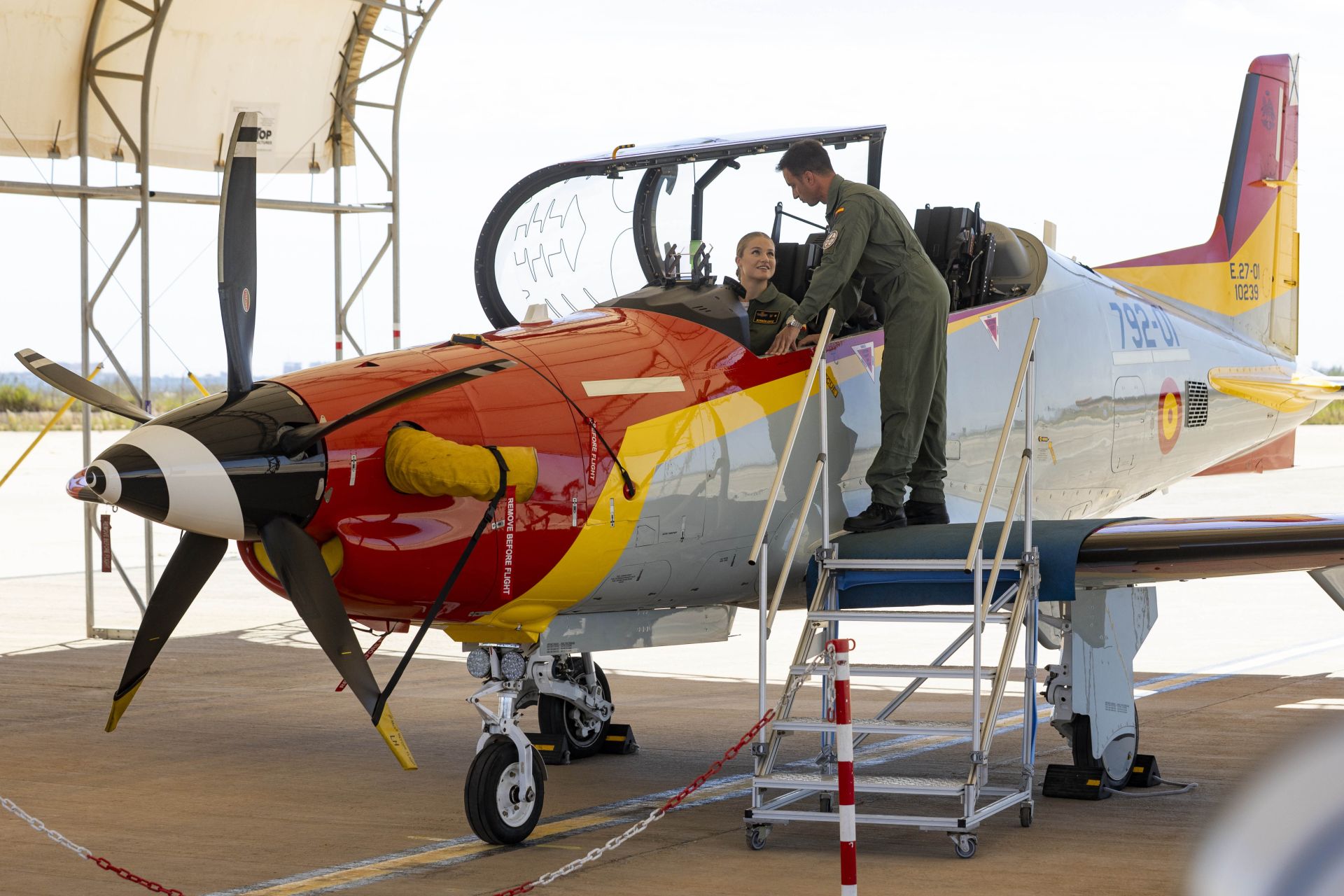 Las primeras imágenes de la Princesa Leonor en su formación como piloto