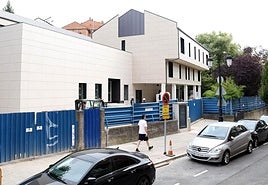 El reformado centro de menores Los Pilares, donde ya se han retirado los andamios.