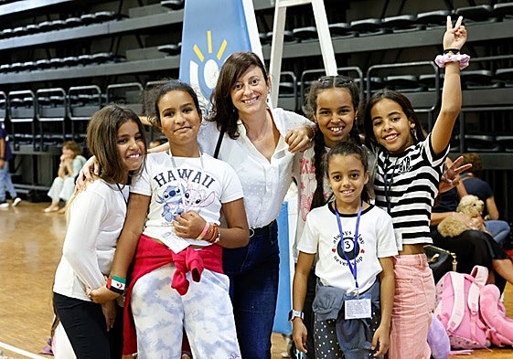 Los niños saharauis se despidieron de Asturias desde Avilés.