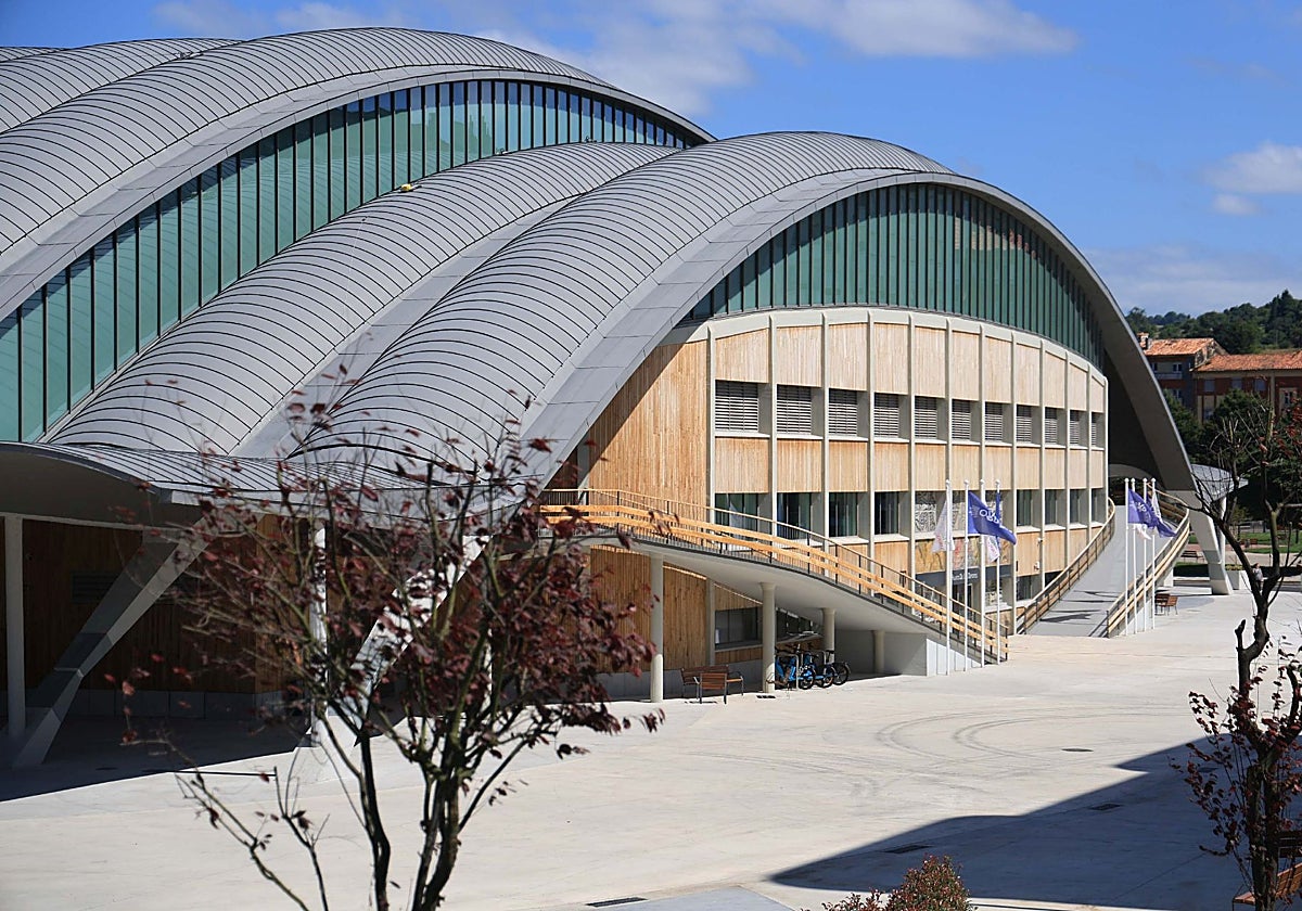 El Palacio de los Deportes, cuya obra finalizó este año.