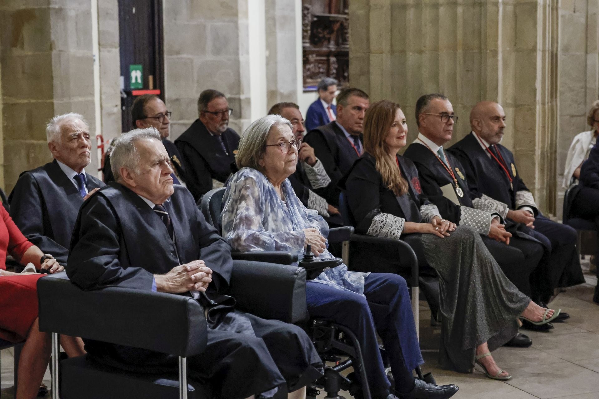 La fiesta patronal del Colegio de la Abogacía, Nuestra Señora de Covadonga, en imágenes