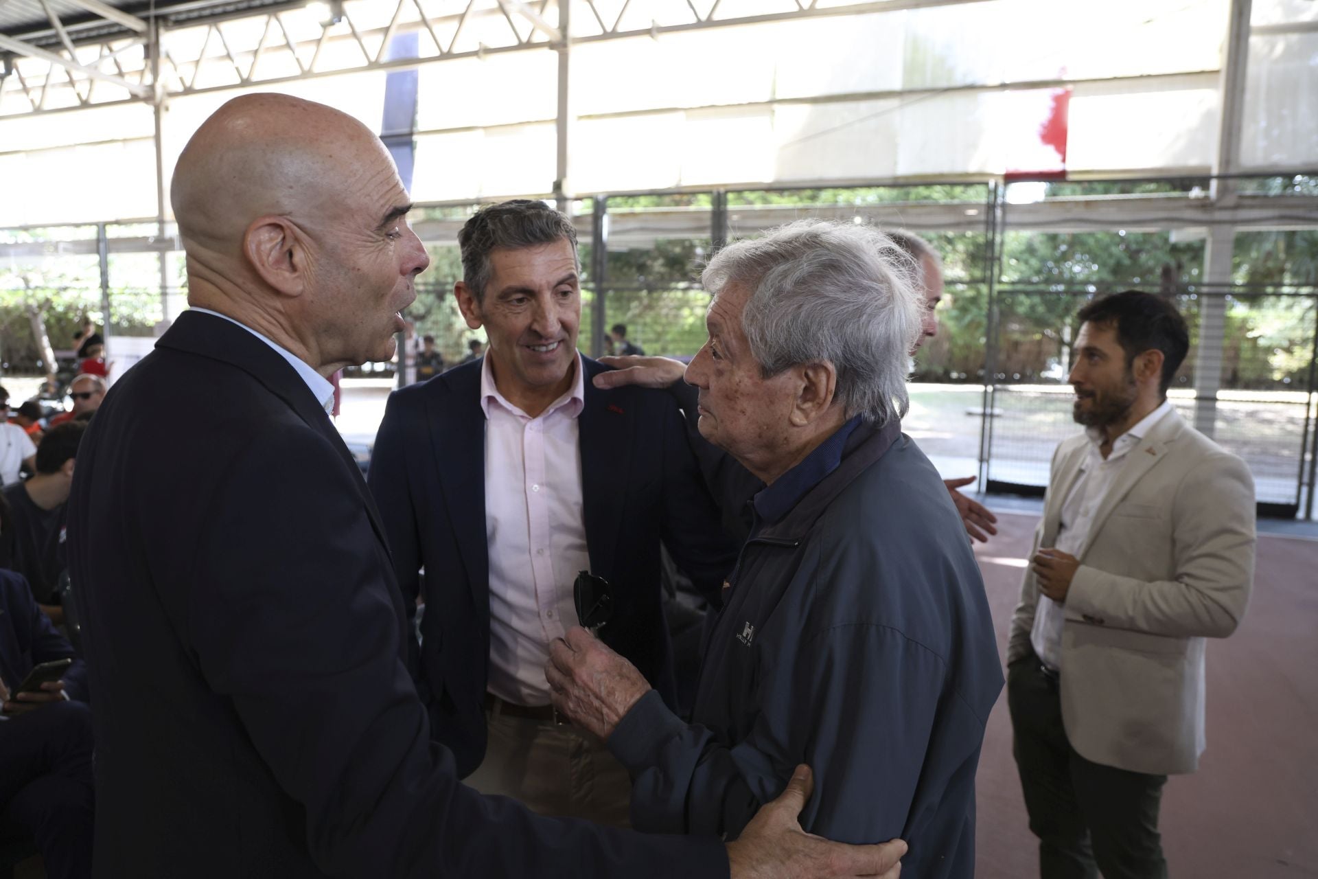 Así son las nuevas equipaciones deportivas del Grupo Covadonga