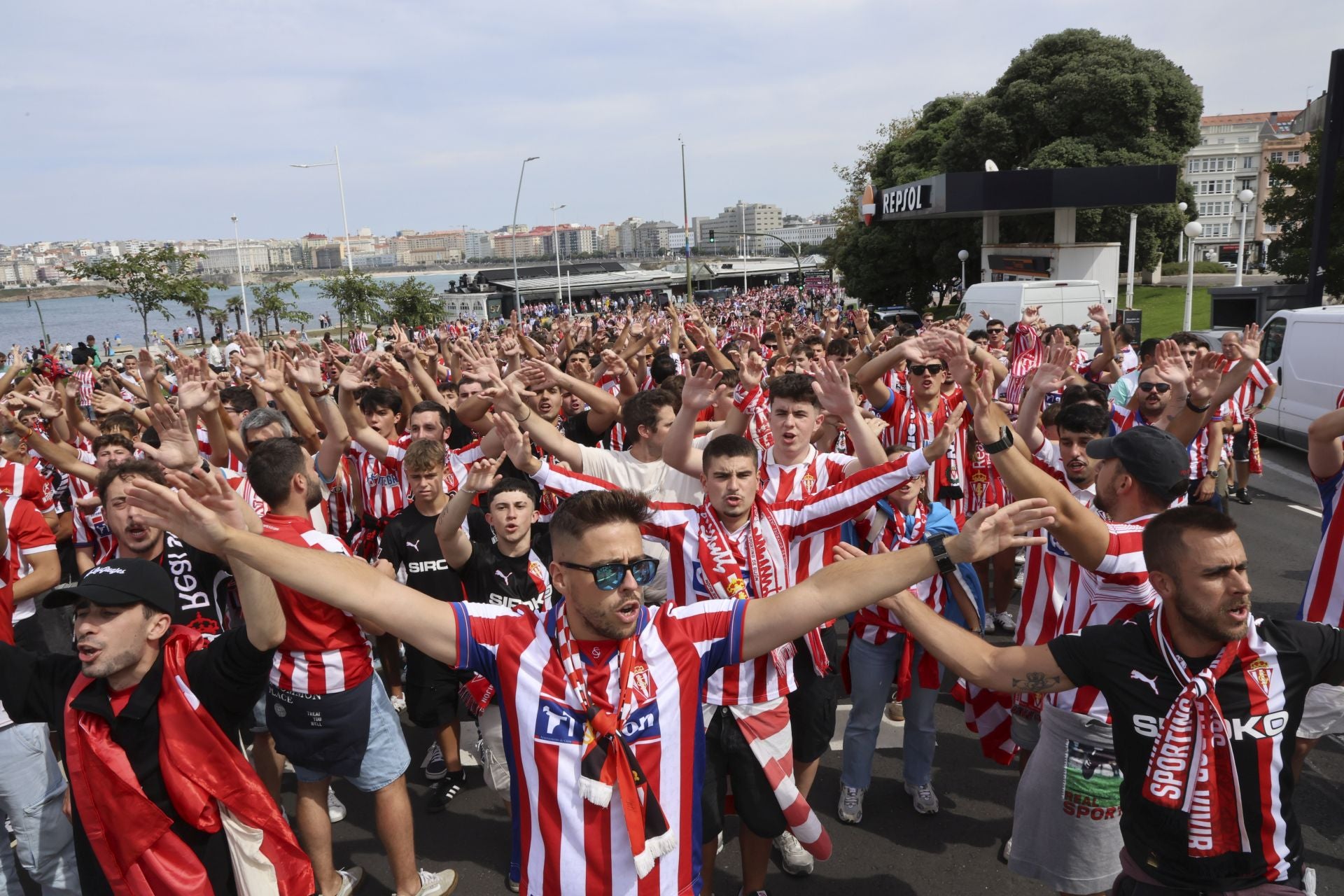 La &#039;mareona&#039; conquista La Coruña ¿Estuviste? ¡Búscate!