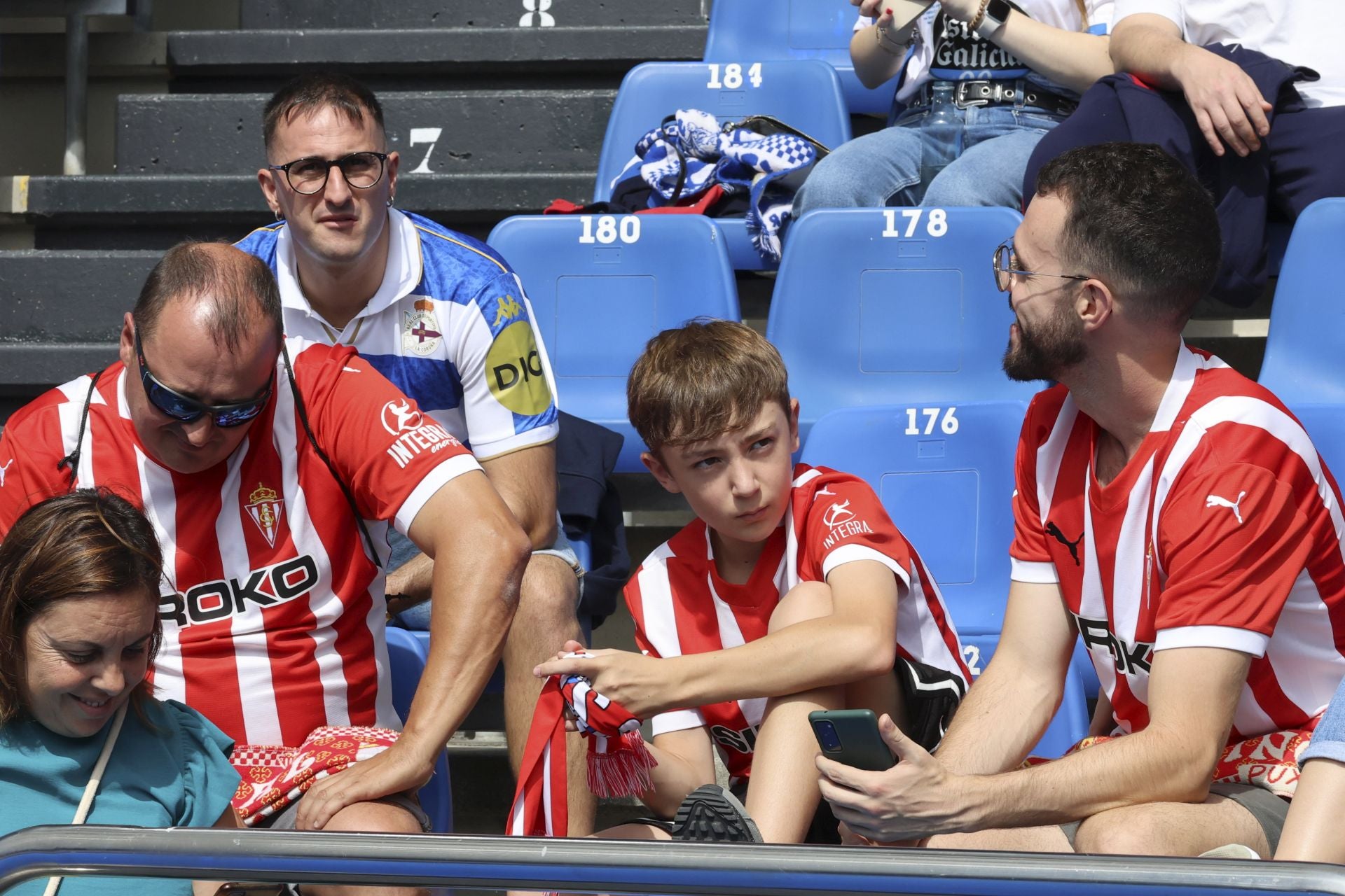 La &#039;mareona&#039; conquista La Coruña ¿Estuviste? ¡Búscate!