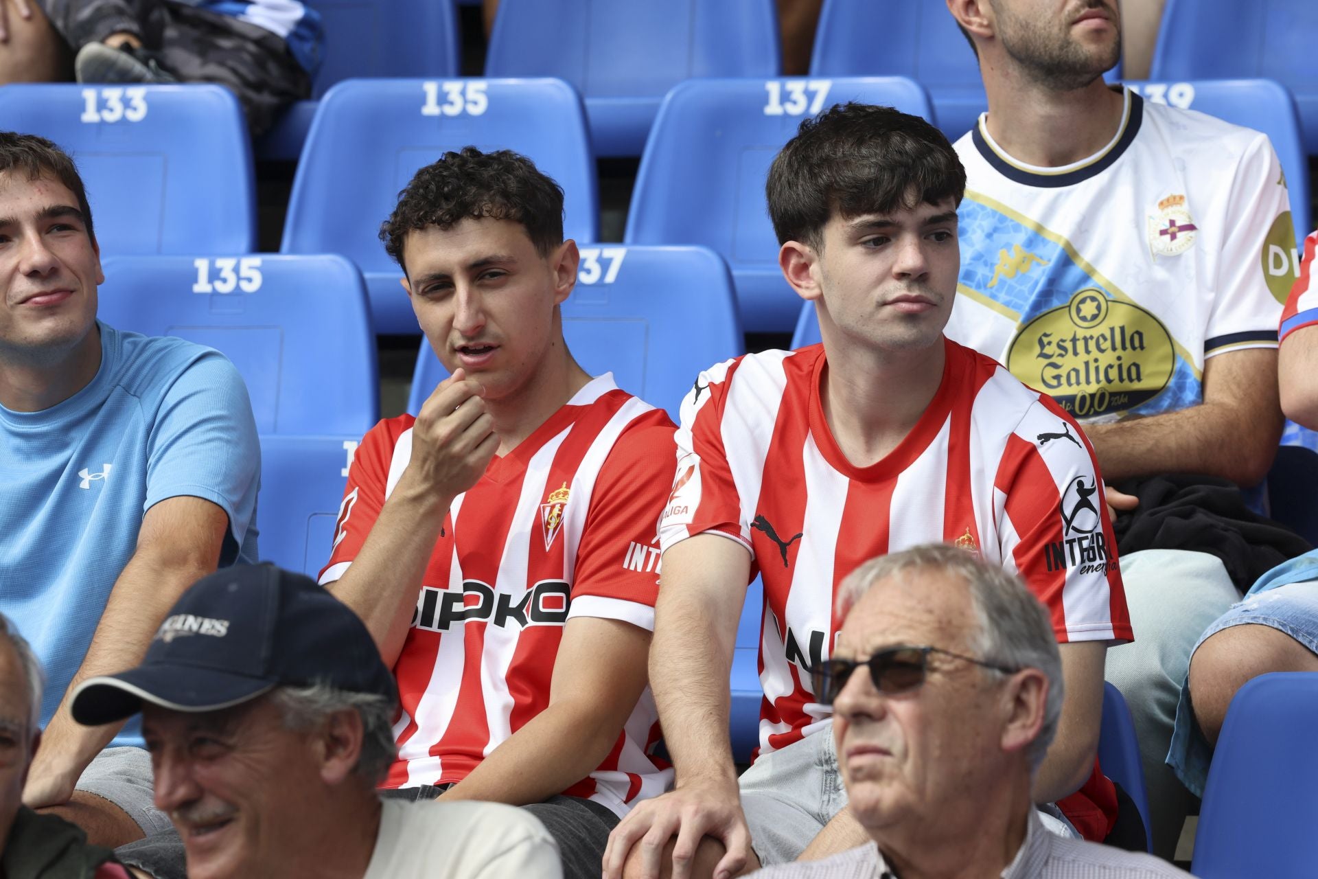 La &#039;mareona&#039; conquista La Coruña ¿Estuviste? ¡Búscate!