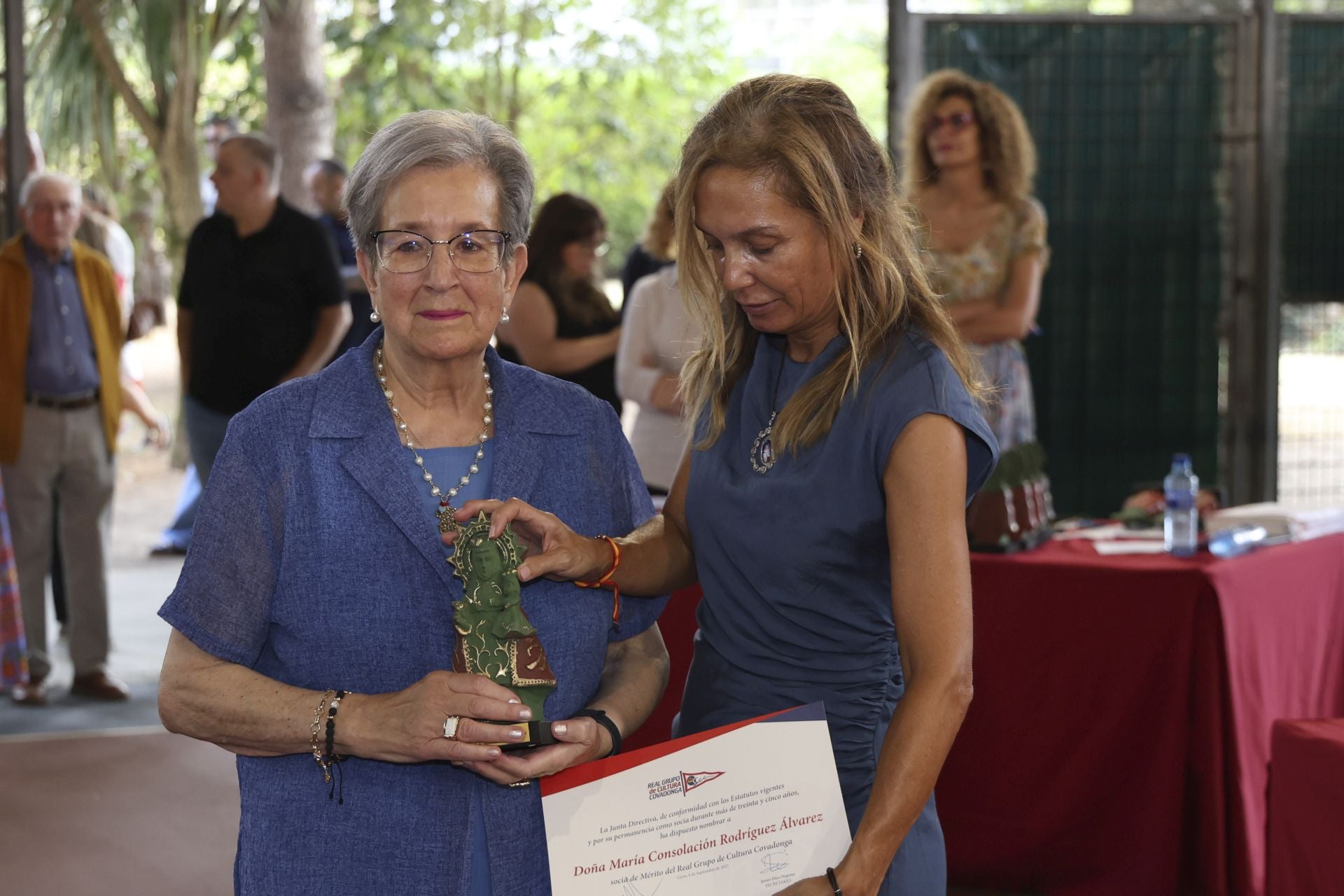 El Grupo Covadonga reconoce a sus socios