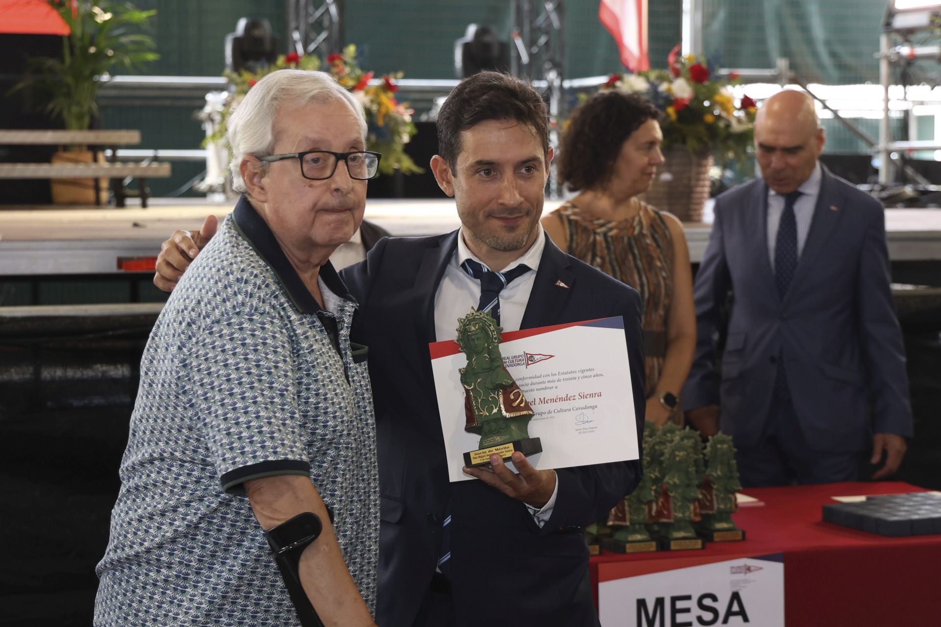 El Grupo Covadonga reconoce a sus socios