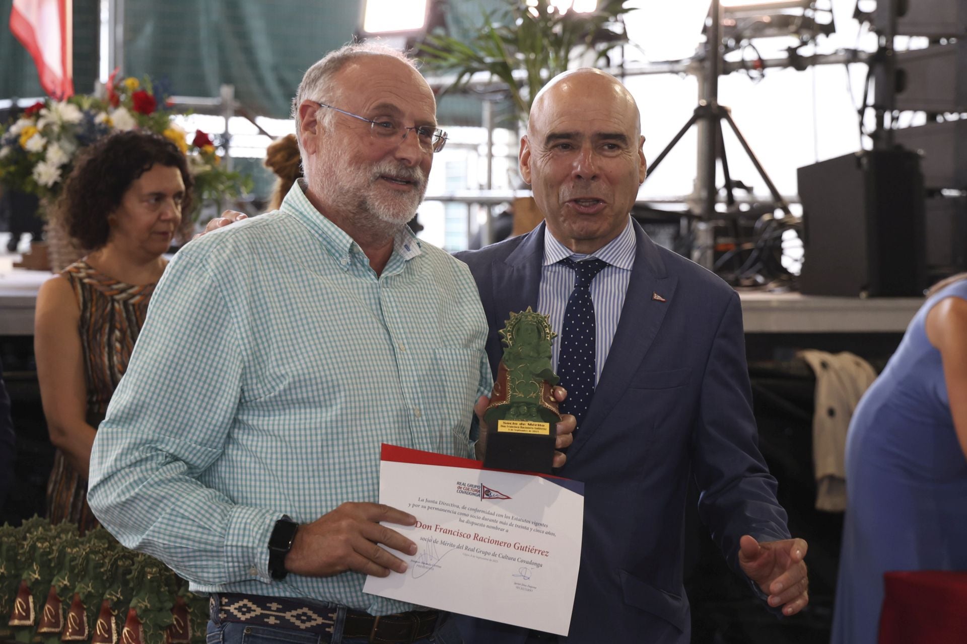 El Grupo Covadonga reconoce a sus socios