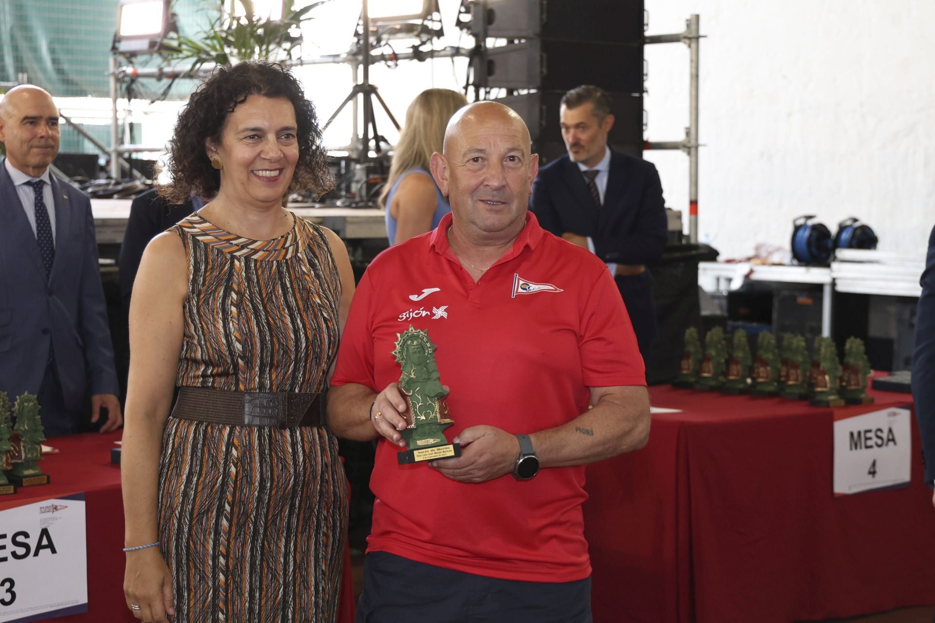 El Grupo Covadonga reconoce a sus socios