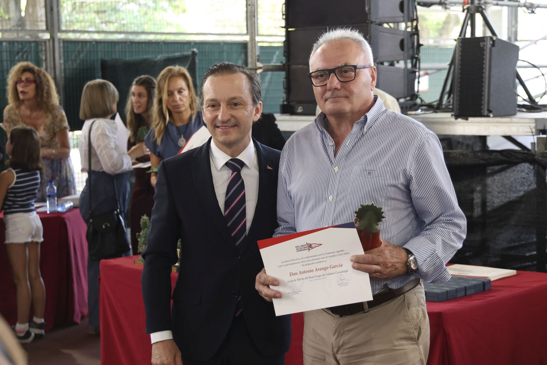 El Grupo Covadonga reconoce a sus socios