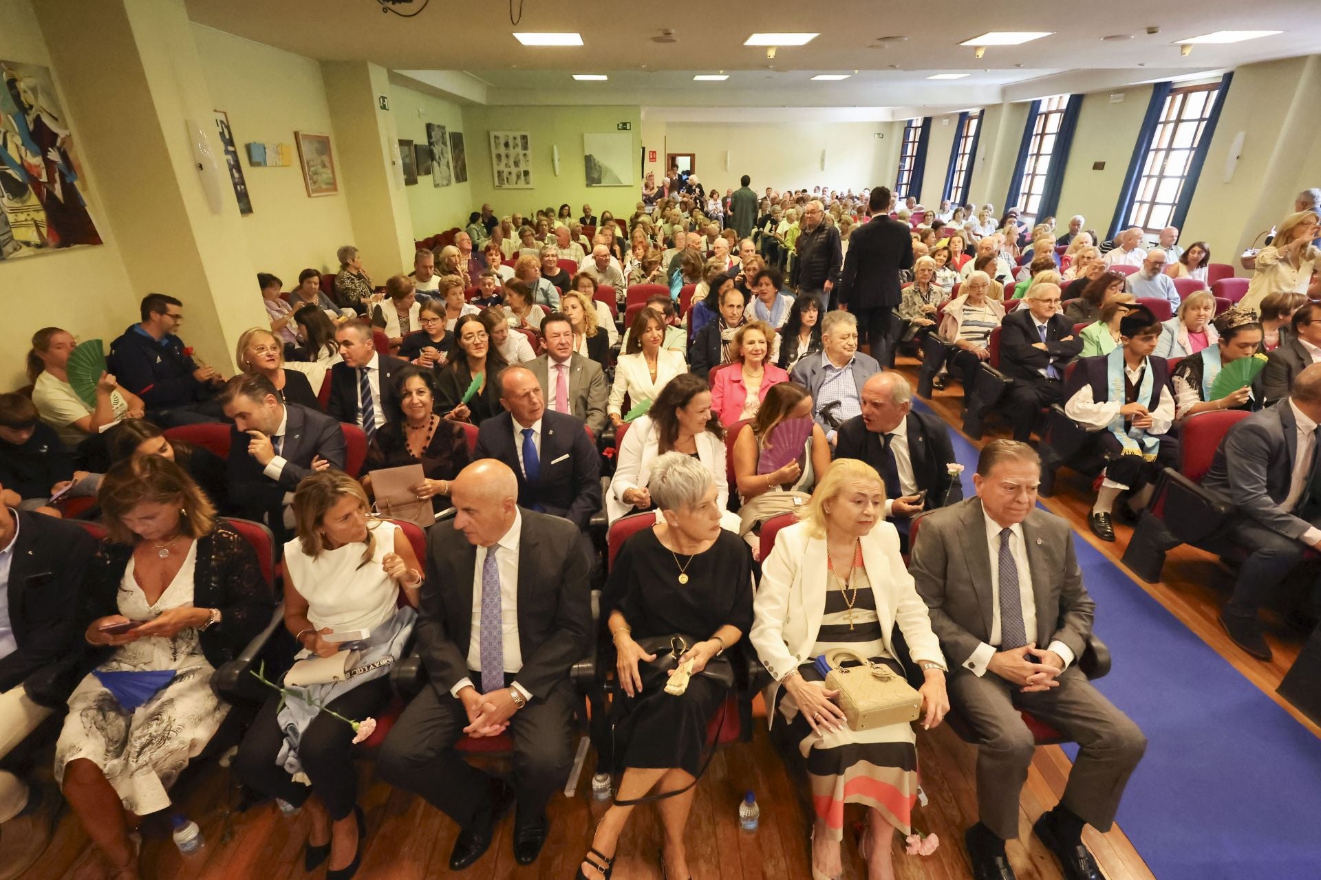 Fotos: Día grande en el Centro Asturiano de Oviedo