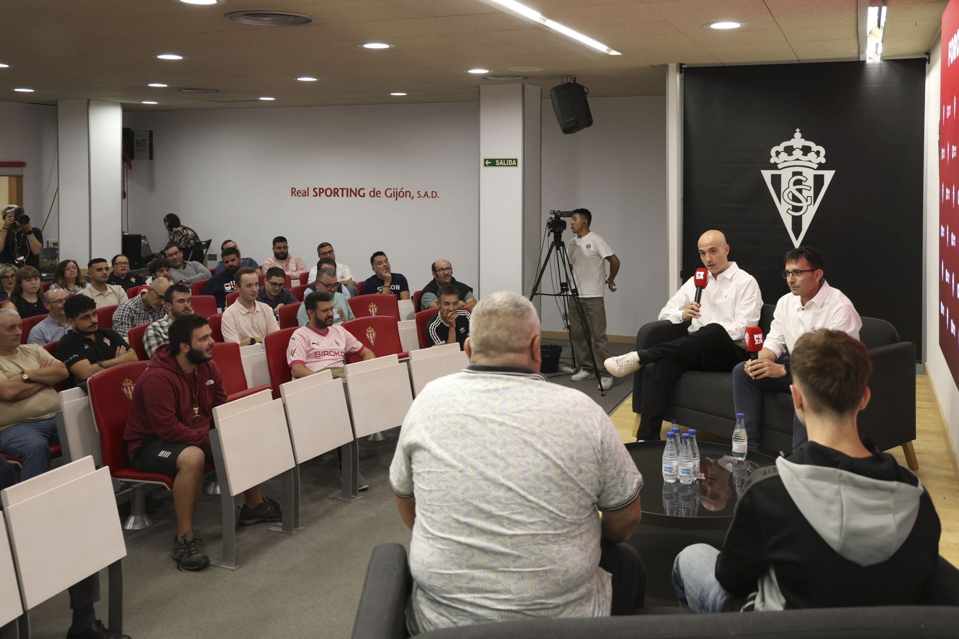 El foro de aficionados del Sporting, en imágenes