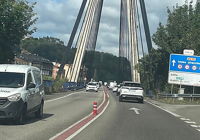 La zona del puente atirantado de Sam, donde se produjo el fatal accidente de enero de 2024, con el resultado de una madre y su hijo fallecidos.