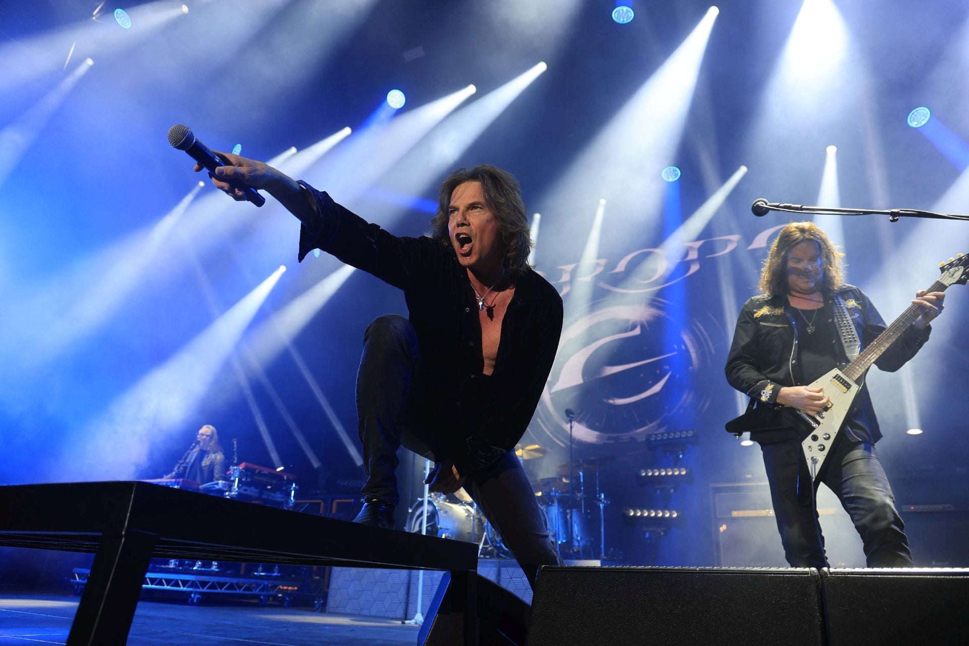 Europe agita Oviedo en San Mateo