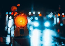 La señal P-33 avisa de la llegada de un tramo con pérdida notable de visibilidad.