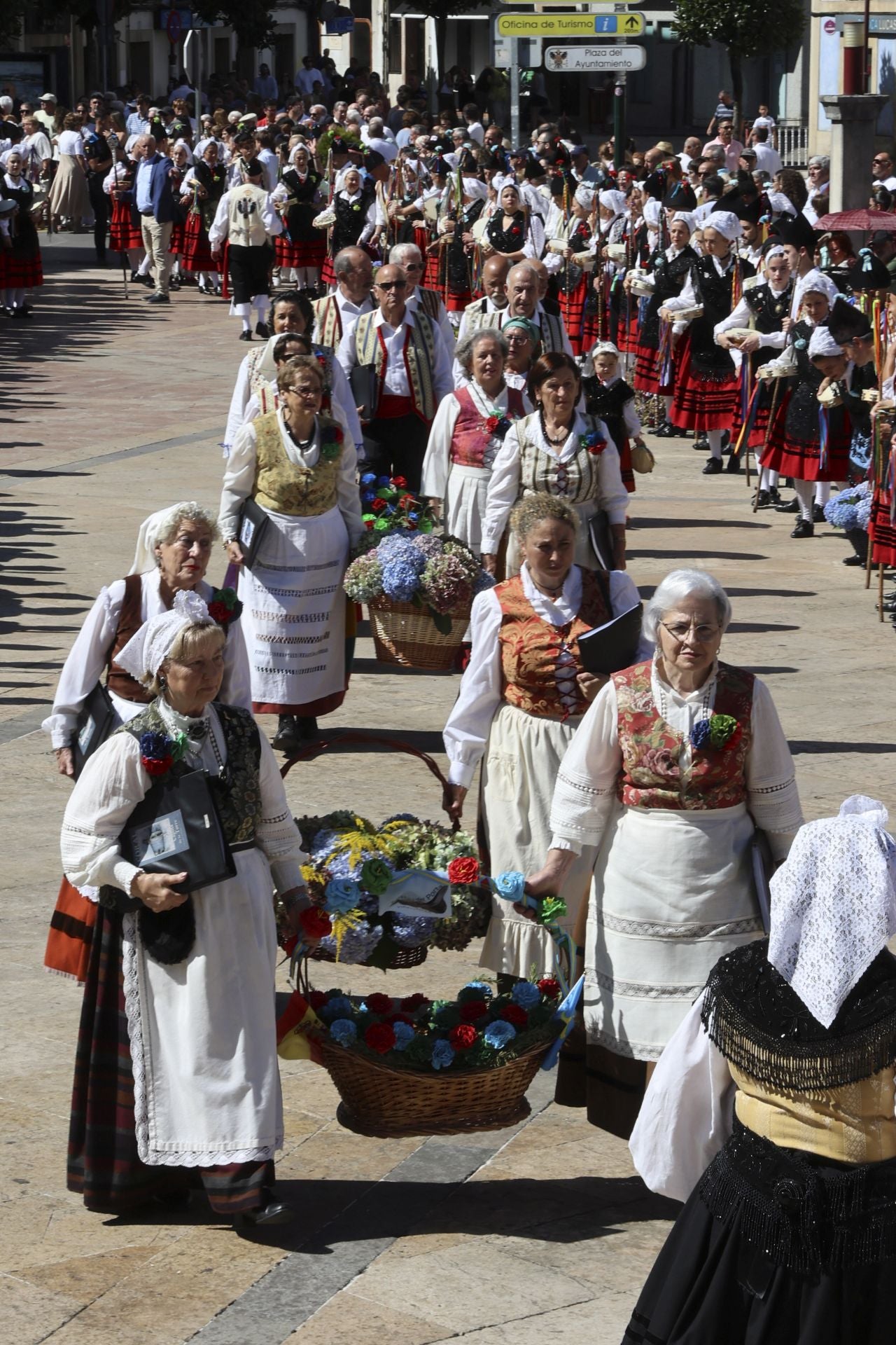 Villaviciosa celebra por todo lo alto el día grande de sus fiestas