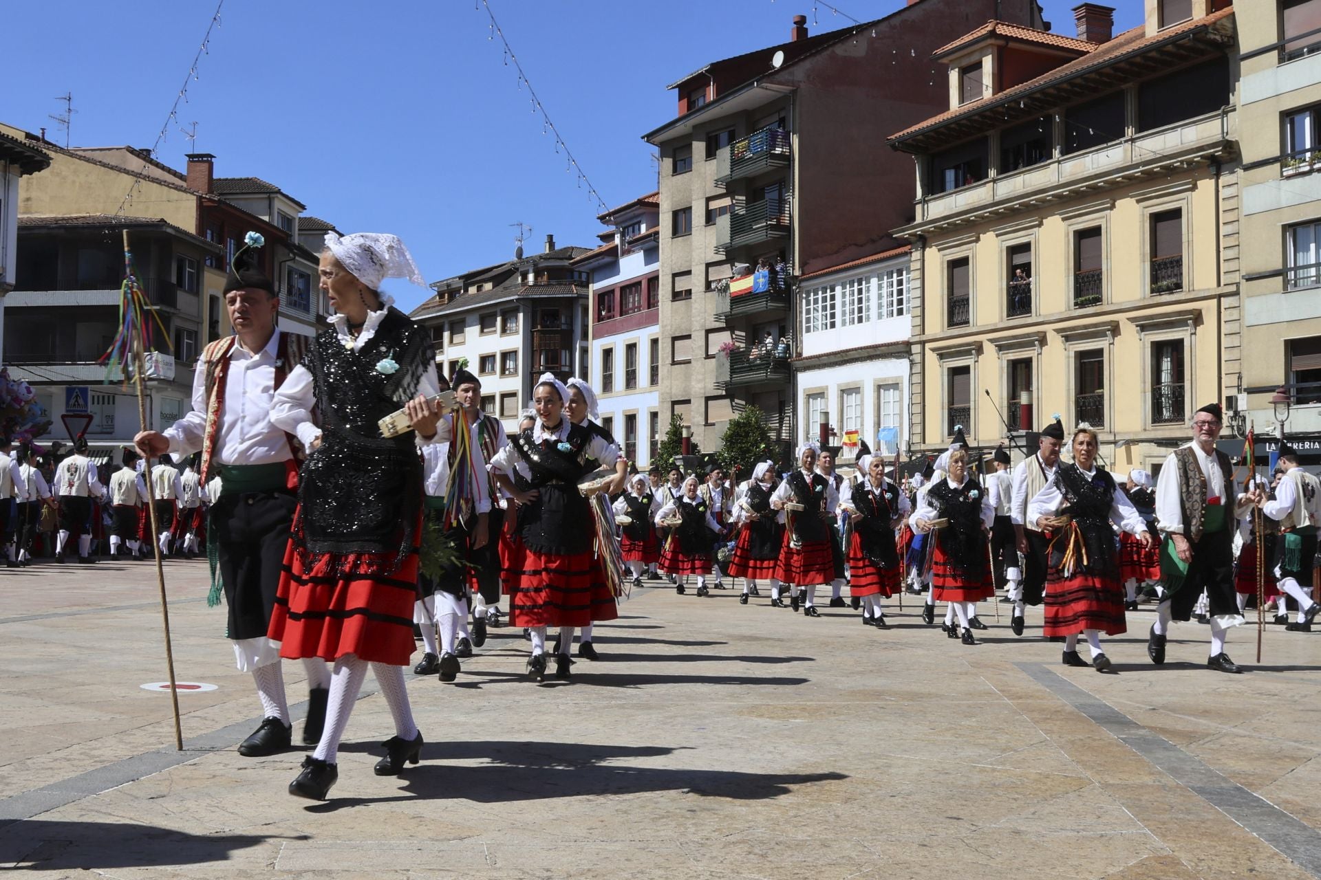Villaviciosa celebra por todo lo alto el día grande de sus fiestas