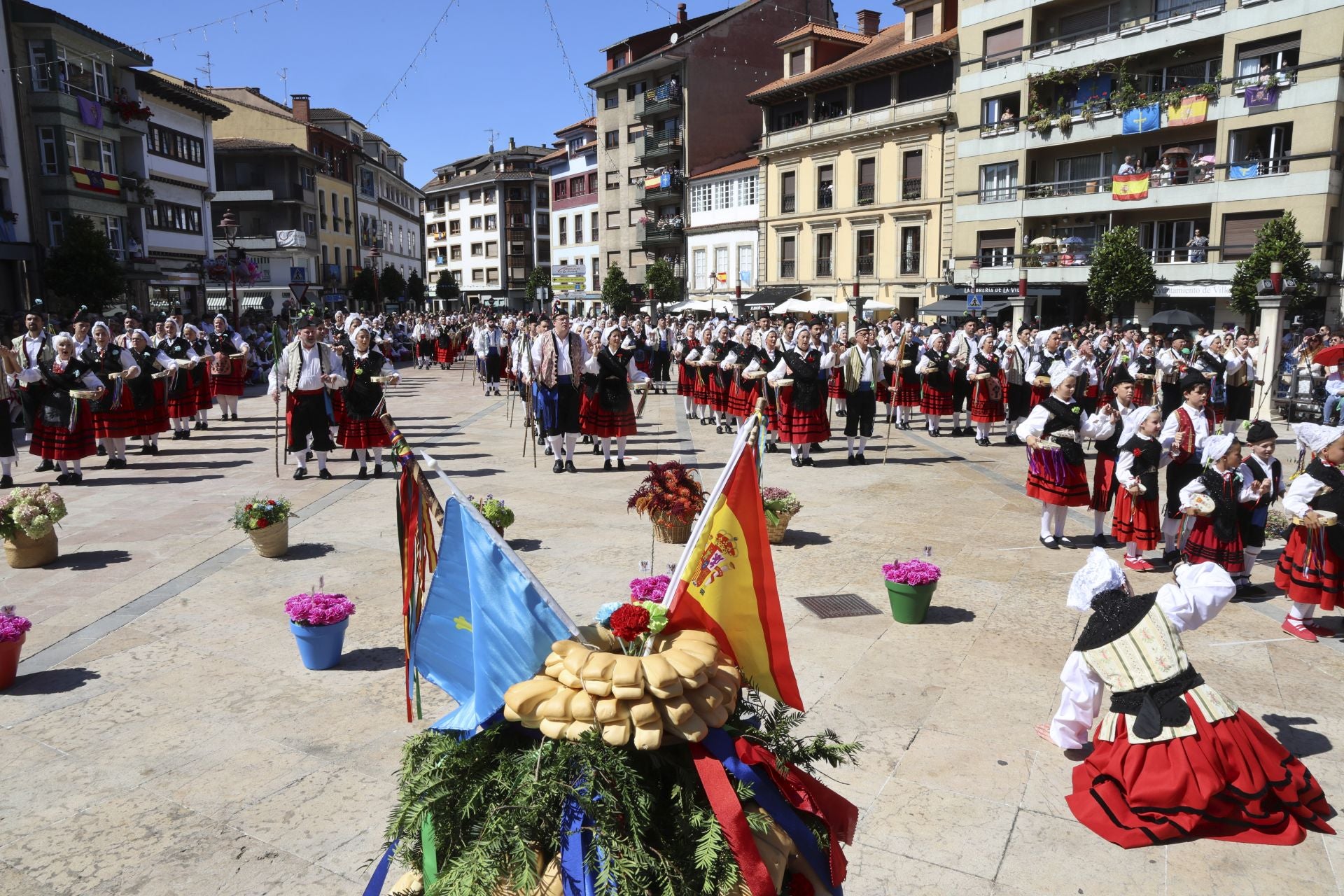 Villaviciosa celebra por todo lo alto el día grande de sus fiestas
