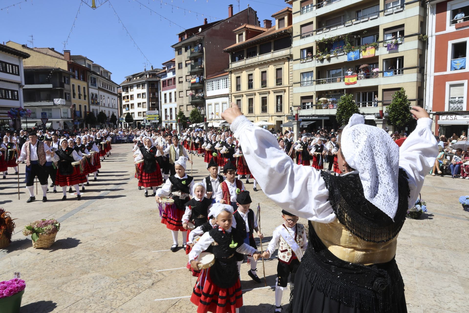 Villaviciosa celebra por todo lo alto el día grande de sus fiestas