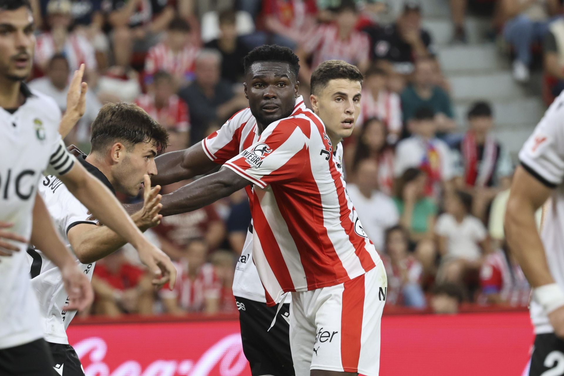 Las mejores jugadas del Sporting de Gijón - Burgos en imágenes