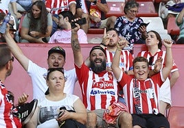 ¿Estuviste en el Sporting de Gijón - Burgos? ¡Búscate en las fotos!