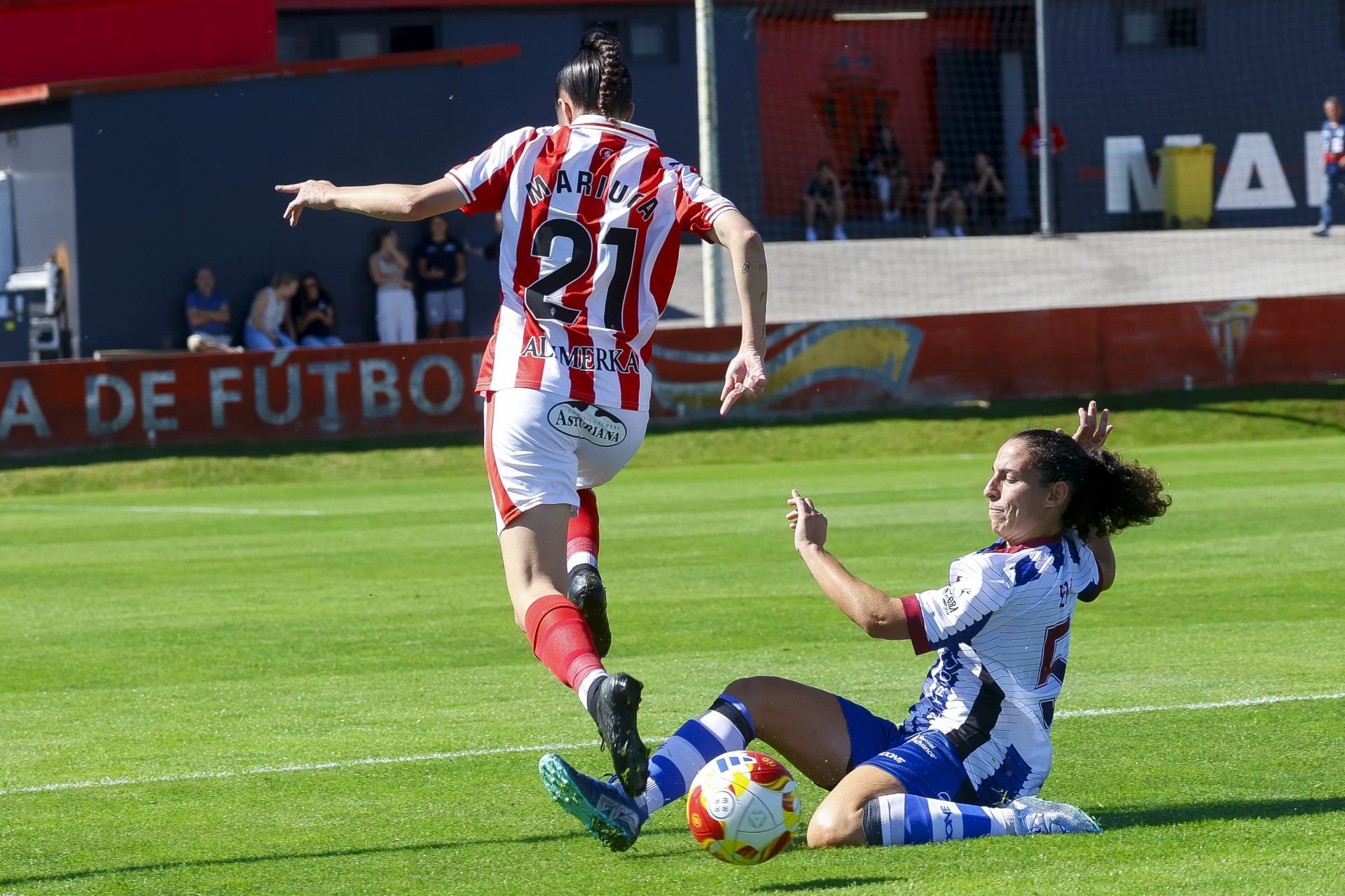 Sporting de Gijón - Real Avilés: las mejores jugadas del derbi femenino