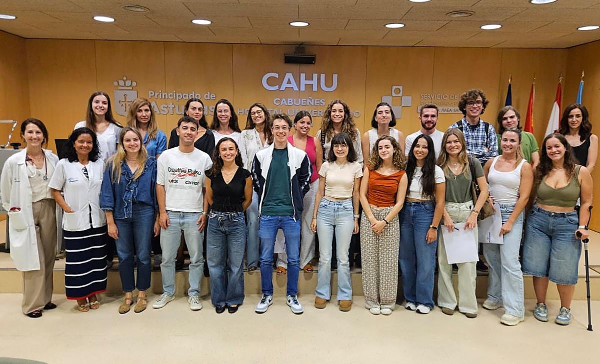 Algunos de los estudiantes de grados de Ciencias de la Salud que este curso se formarán en el Área Sanitaria V.
