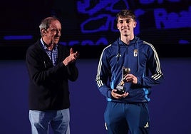 La gala Memoria Azul del Real Oviedo en imágenes