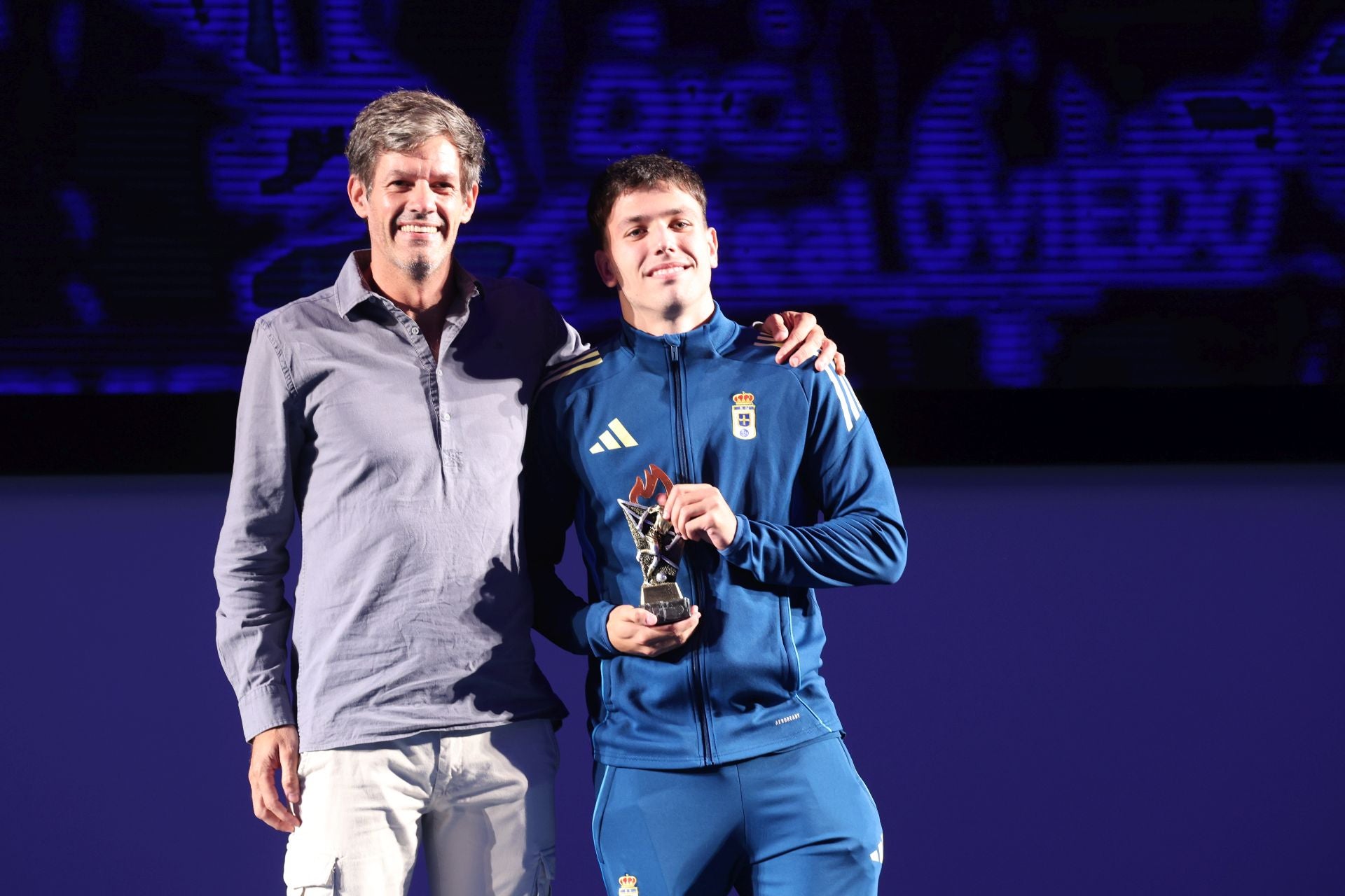 La gala Memoria Azul del Real Oviedo en imágenes