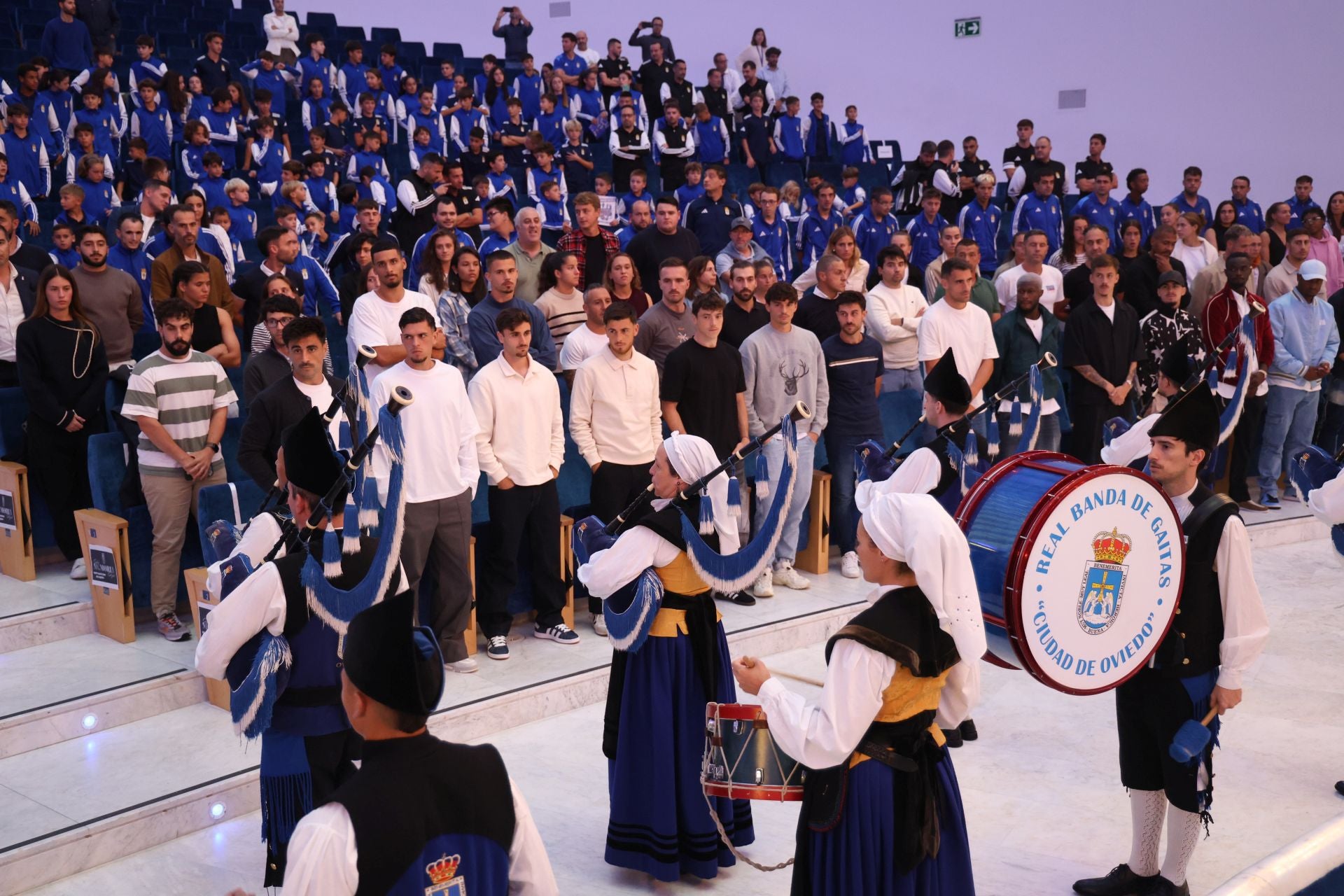 La gala Memoria Azul del Real Oviedo en imágenes