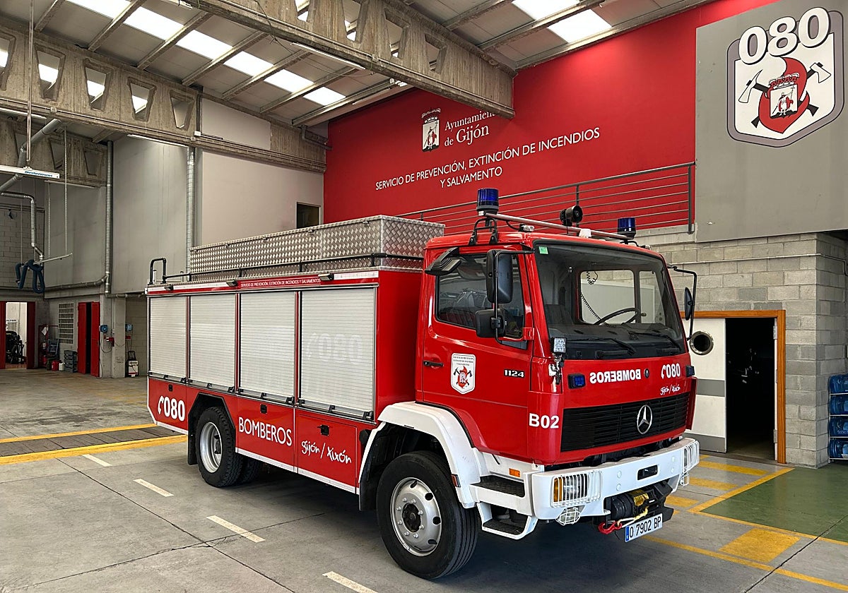 El camión de bomberos que se sustituirá con cargo a los presupuestos del próximo año.