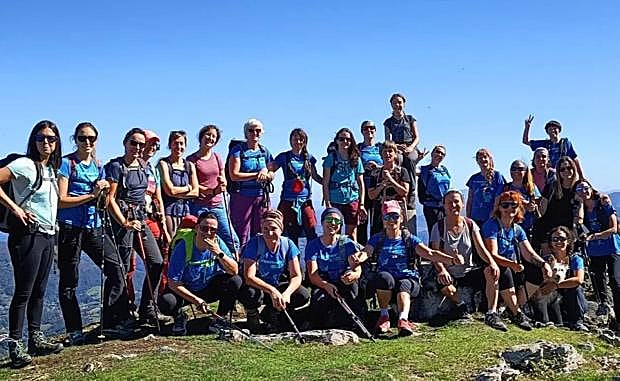 La Muyerada es un Club Deportivo en femenino cargado de actividad y de ganas de romper con los moldes establecidos en el mundo de la montaña.
