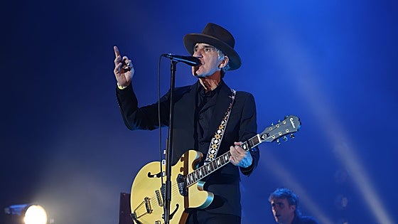 40 años a lo grande con canciones que son himnos