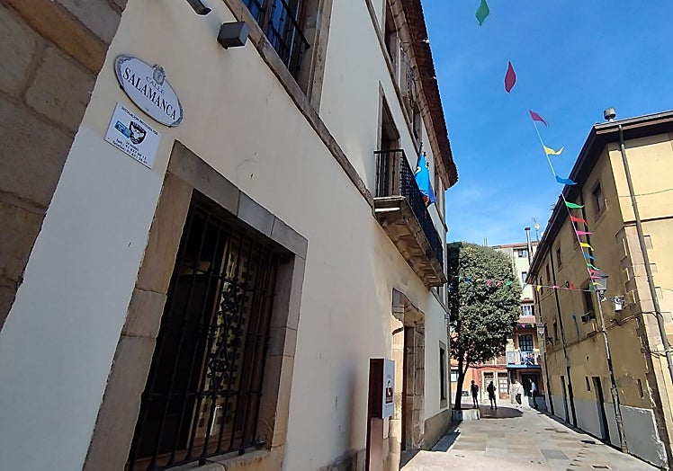 La calle Salamanca, en la que se ubica el Consejo Consultivo, pasaría a llamarse Presidente Sergio Marqués.