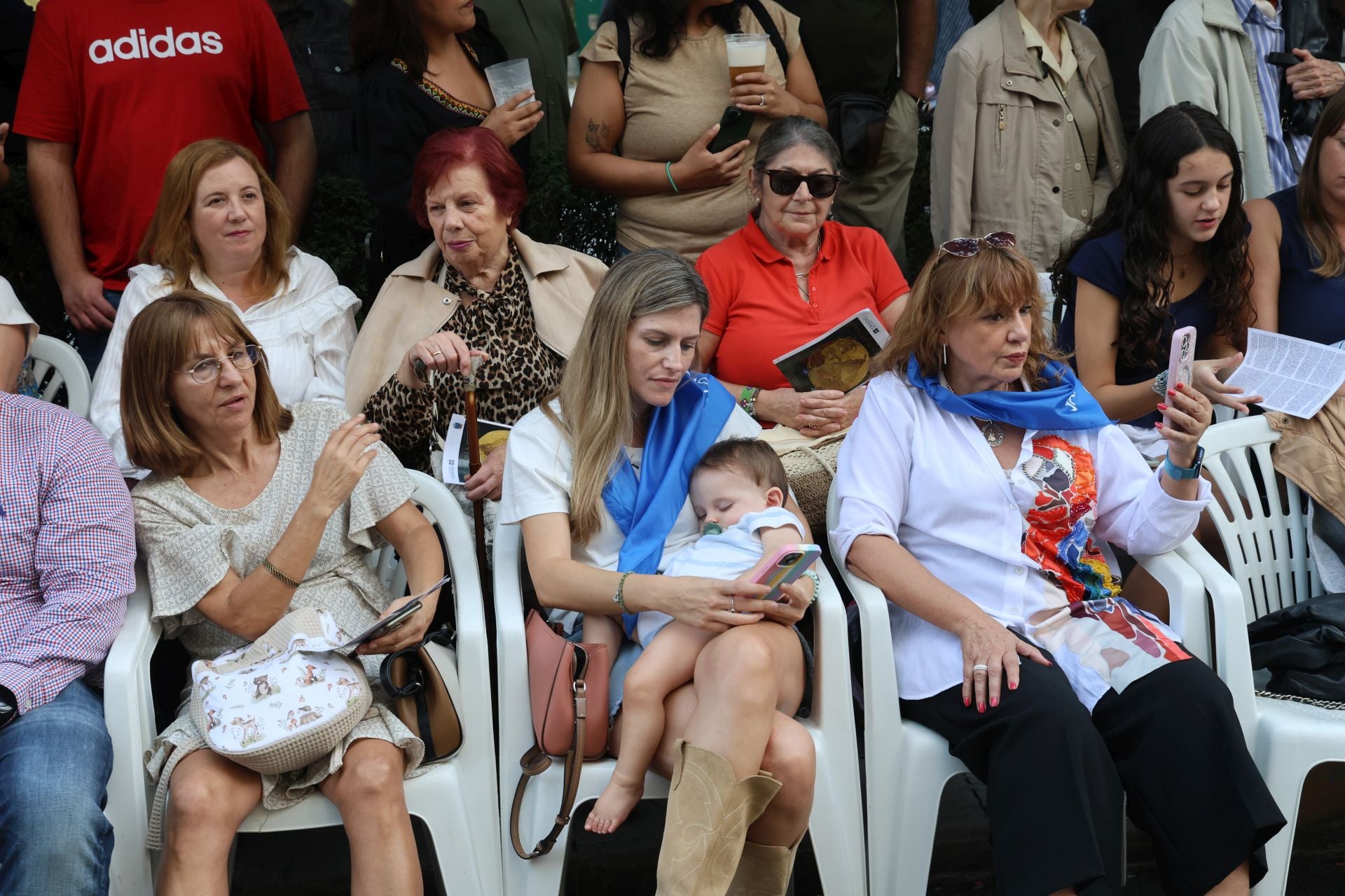 El desfile del Día de América en Asturias 2025, en imágenes