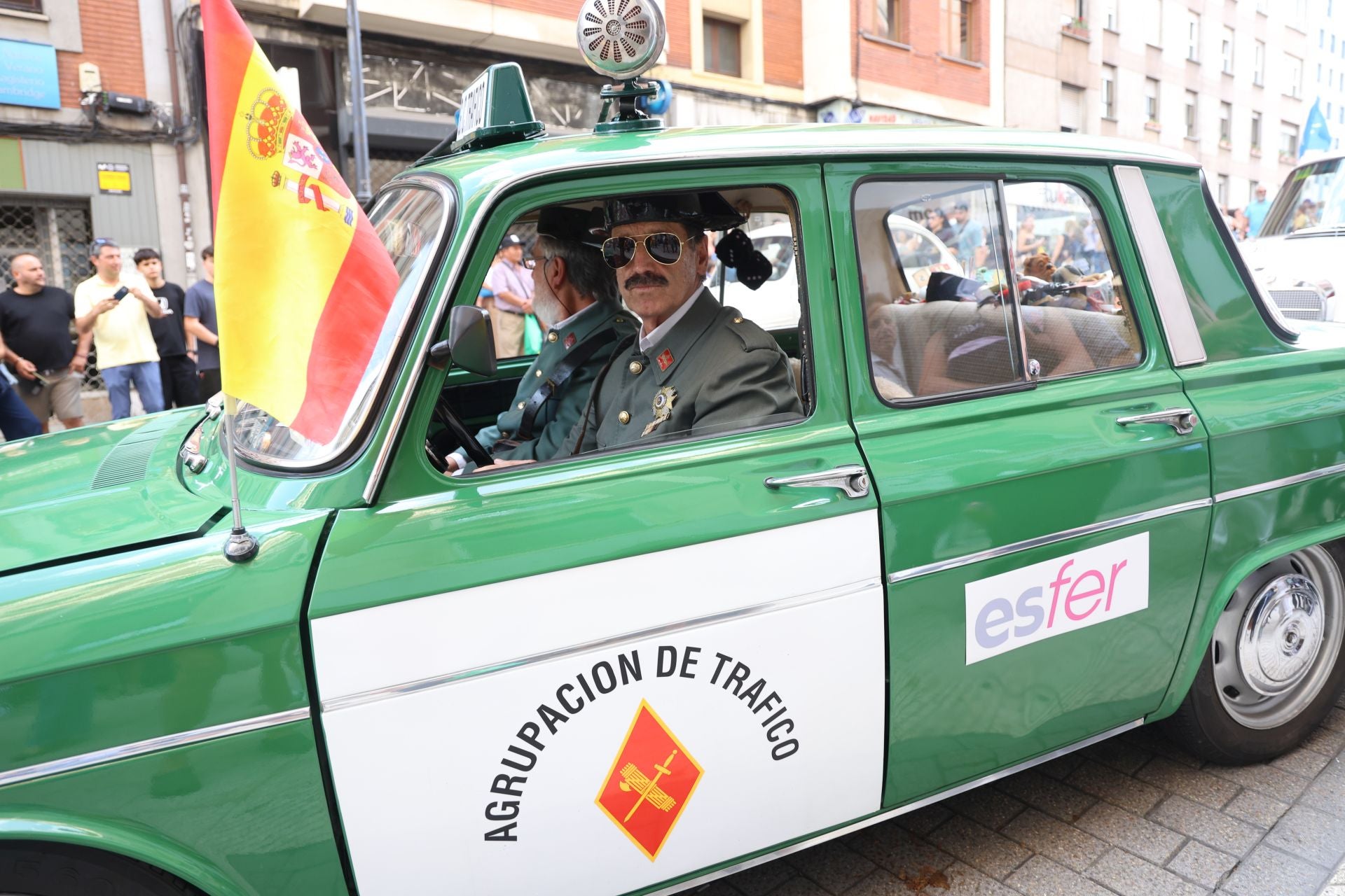 El desfile del Día de América en Asturias 2025, en imágenes