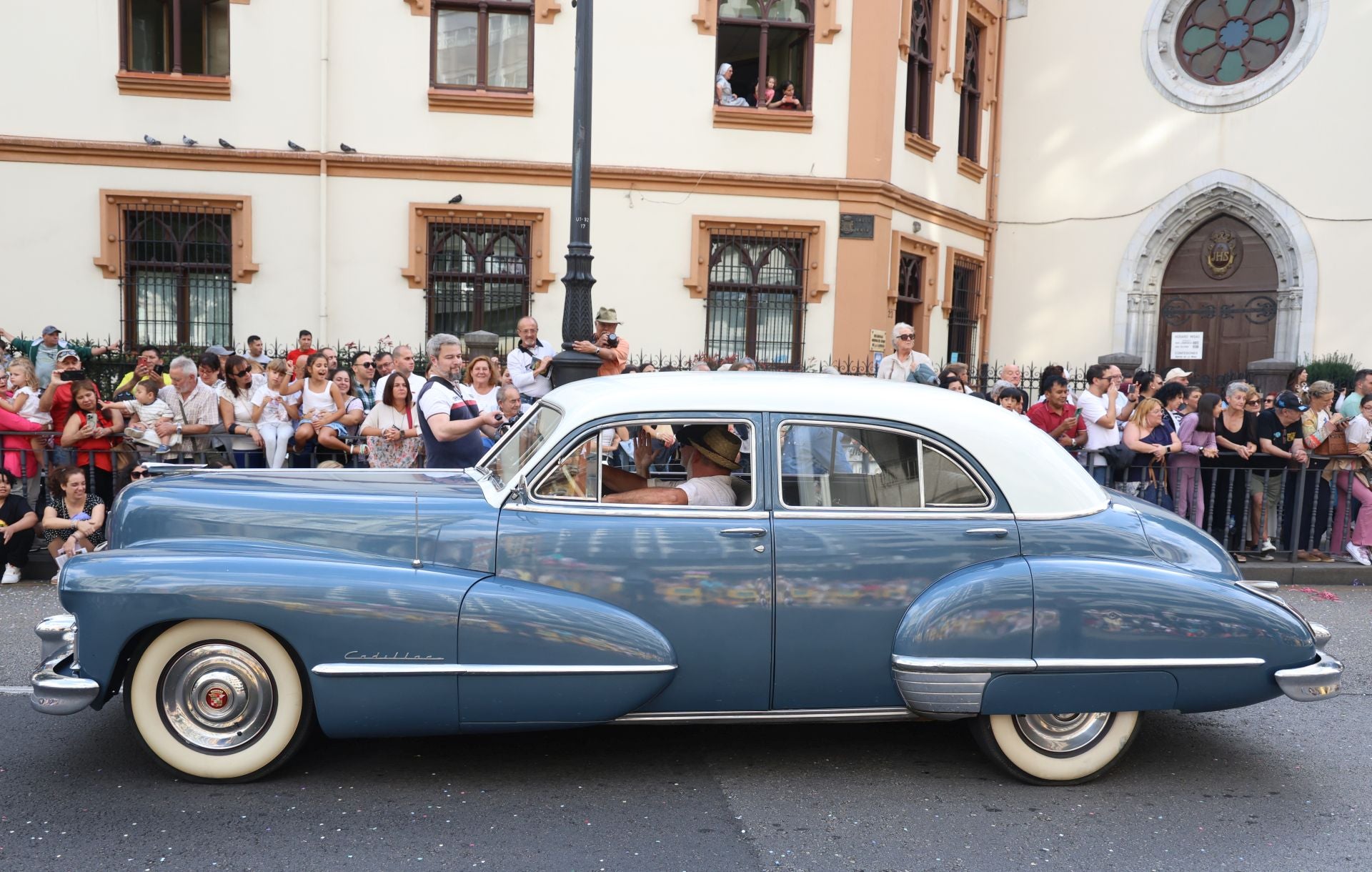 El desfile del Día de América en Asturias 2025, en imágenes