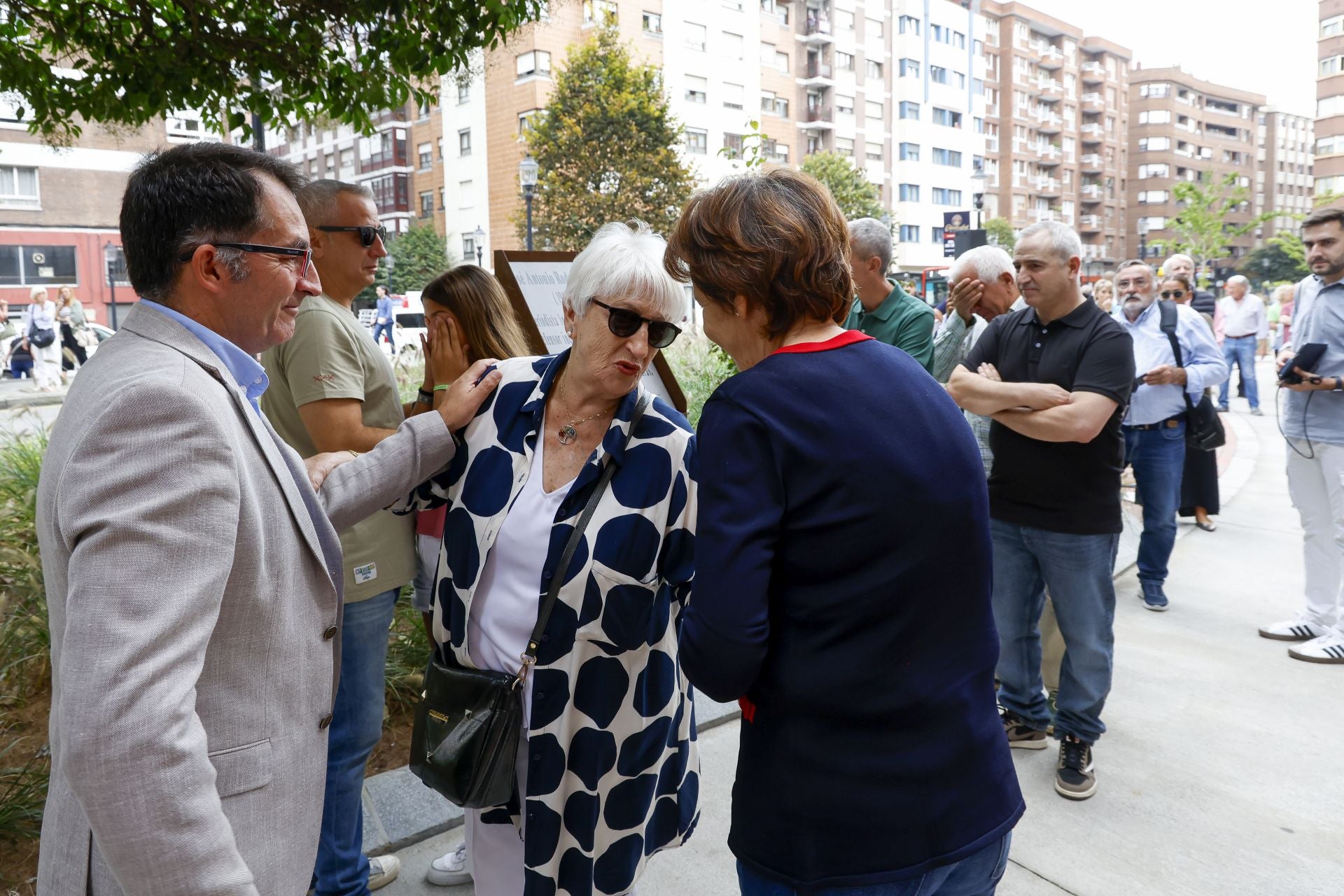 Gijón inaugura los jardines de José Antonio Rodríguez Canal