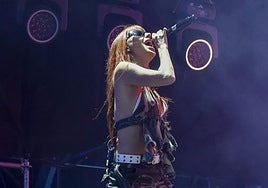 Lennis, Vicco, Chiara y Chanel cierran los conciertos de San Mateo con mucho ritmo latino