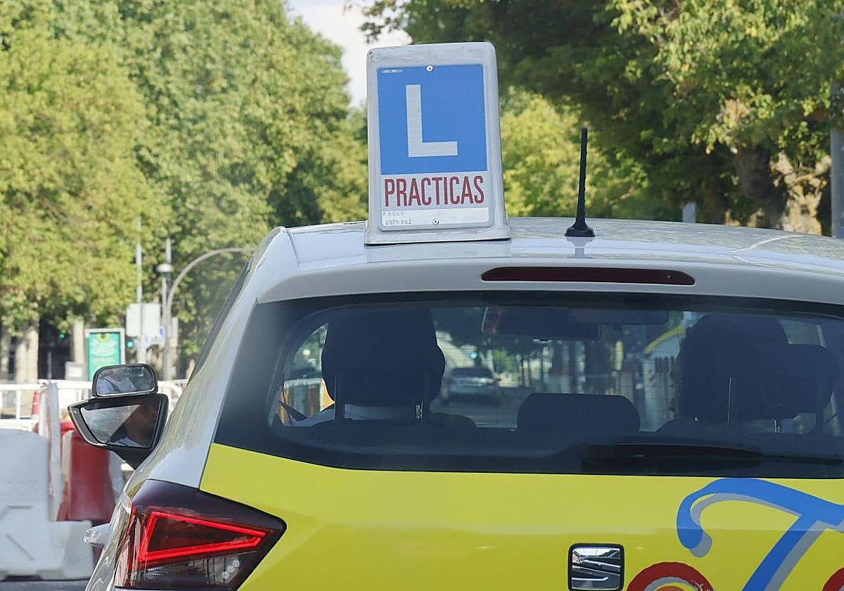 Se acabó el modelo clásico: el cambio que llega al examen teórico de conducir