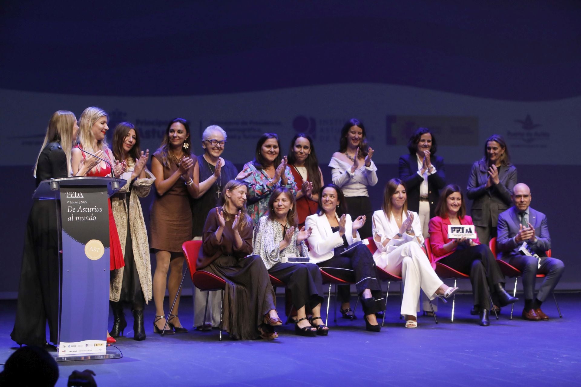 Las imágenes de la entrega del premio Mujer Empresaria en Asturias