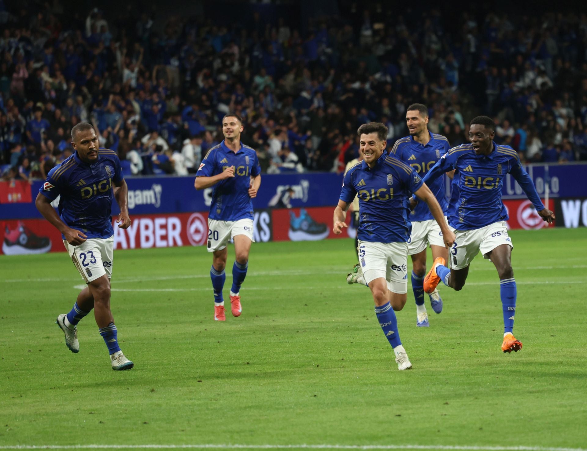 Las mejores jugadas del Real Oviedo - Barcelona