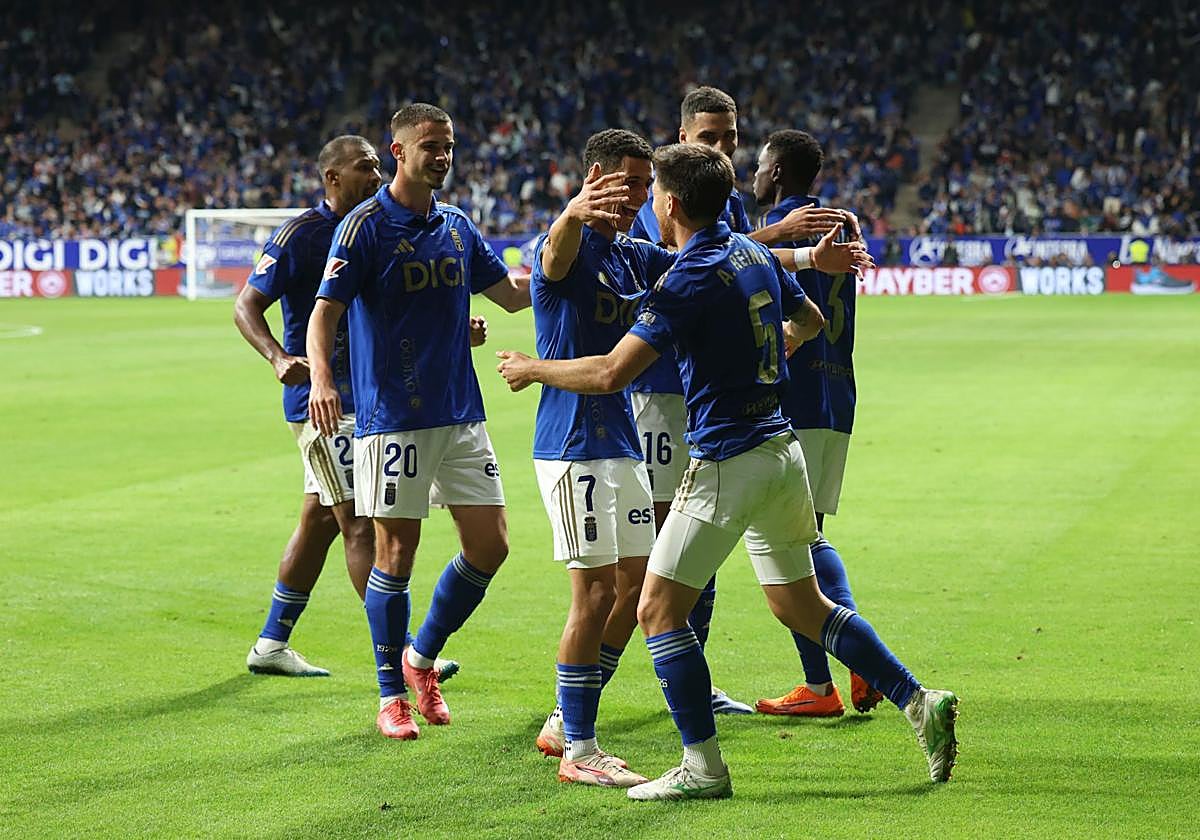 Las mejores jugadas del Real Oviedo - Barcelona