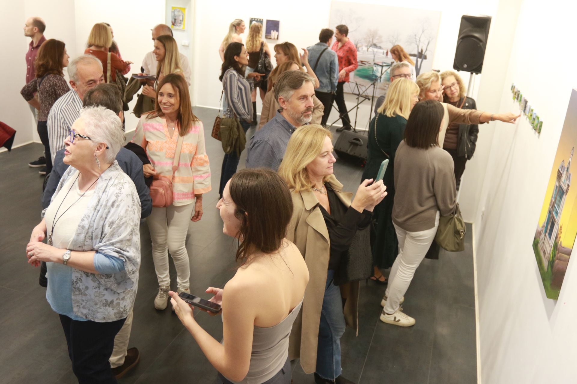 Música, arte y teatro en la Noche Blanca de Gijón