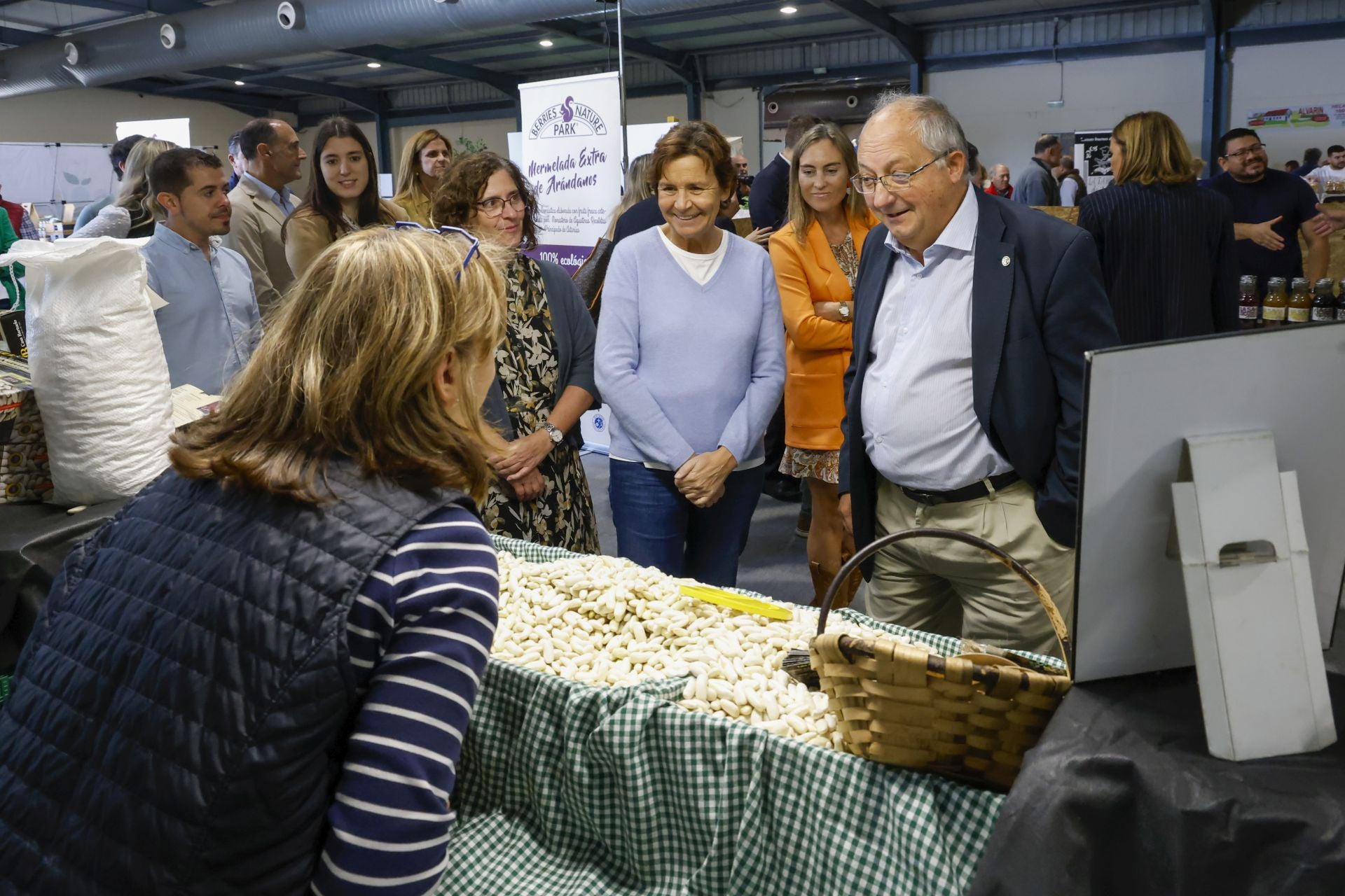 Agropec abre sus puertas